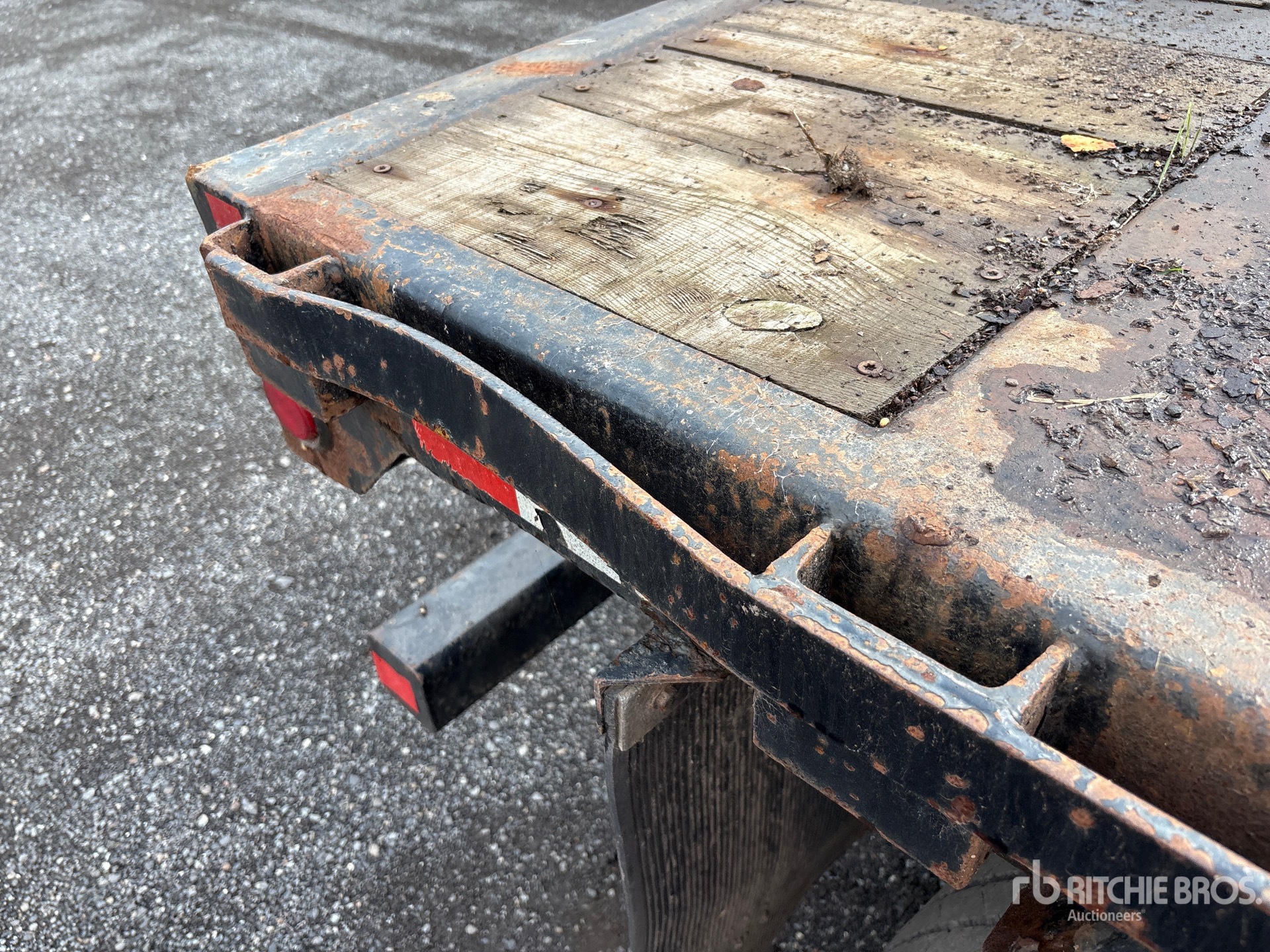 2004 Load King  SD953