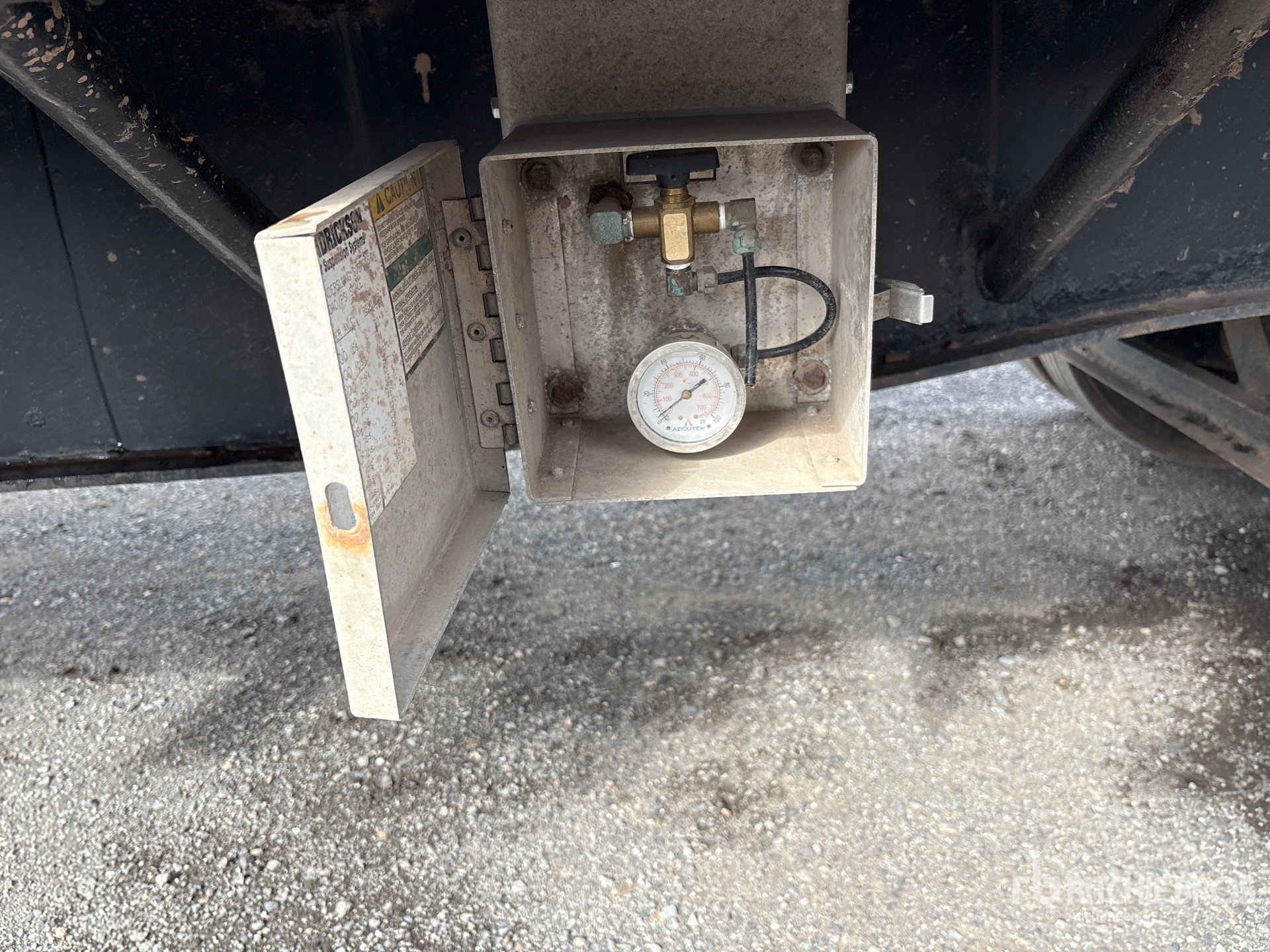 2004 Load King  SD953