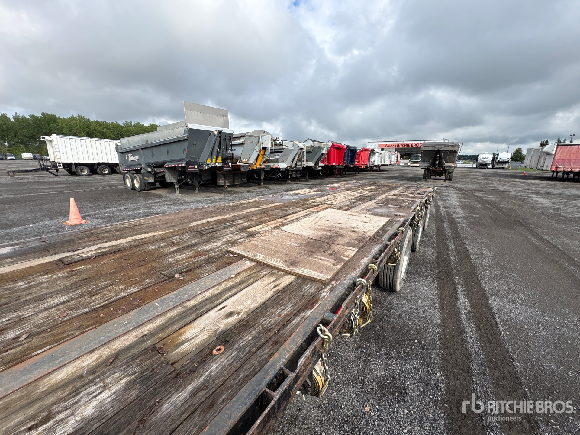 2004 Load King  SD953
