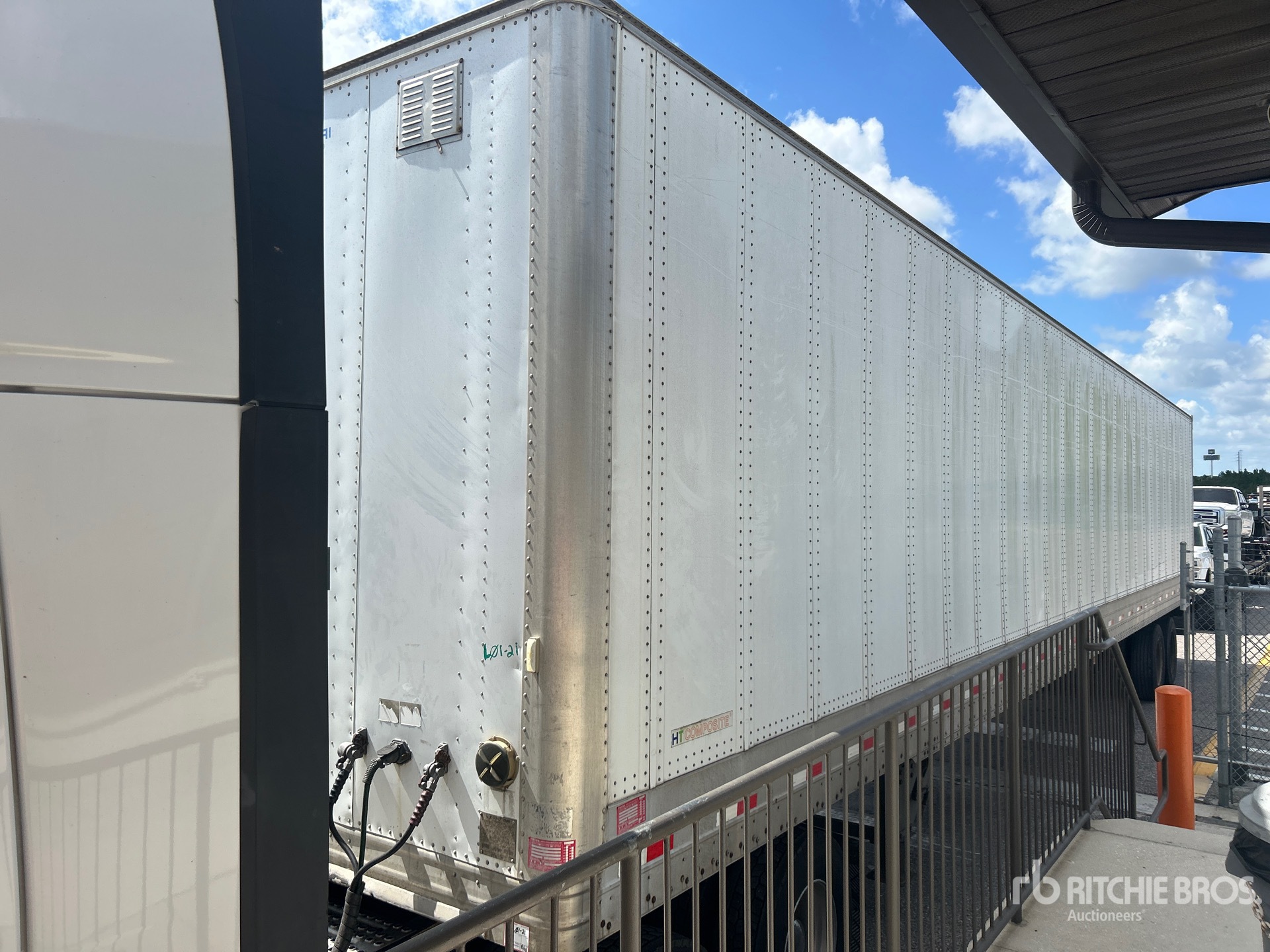 2014 Hyundai VC2530152-AJS