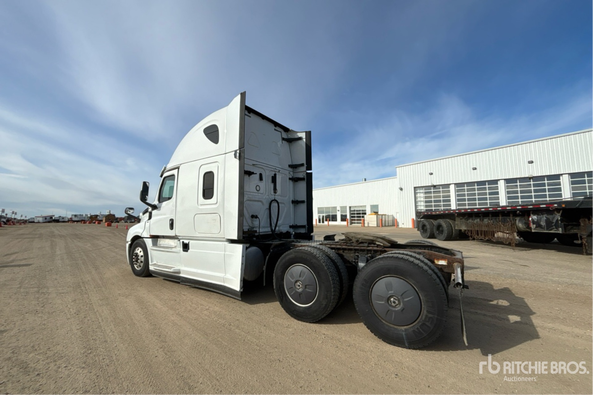 2019 Freightliner CASCADIA 126
