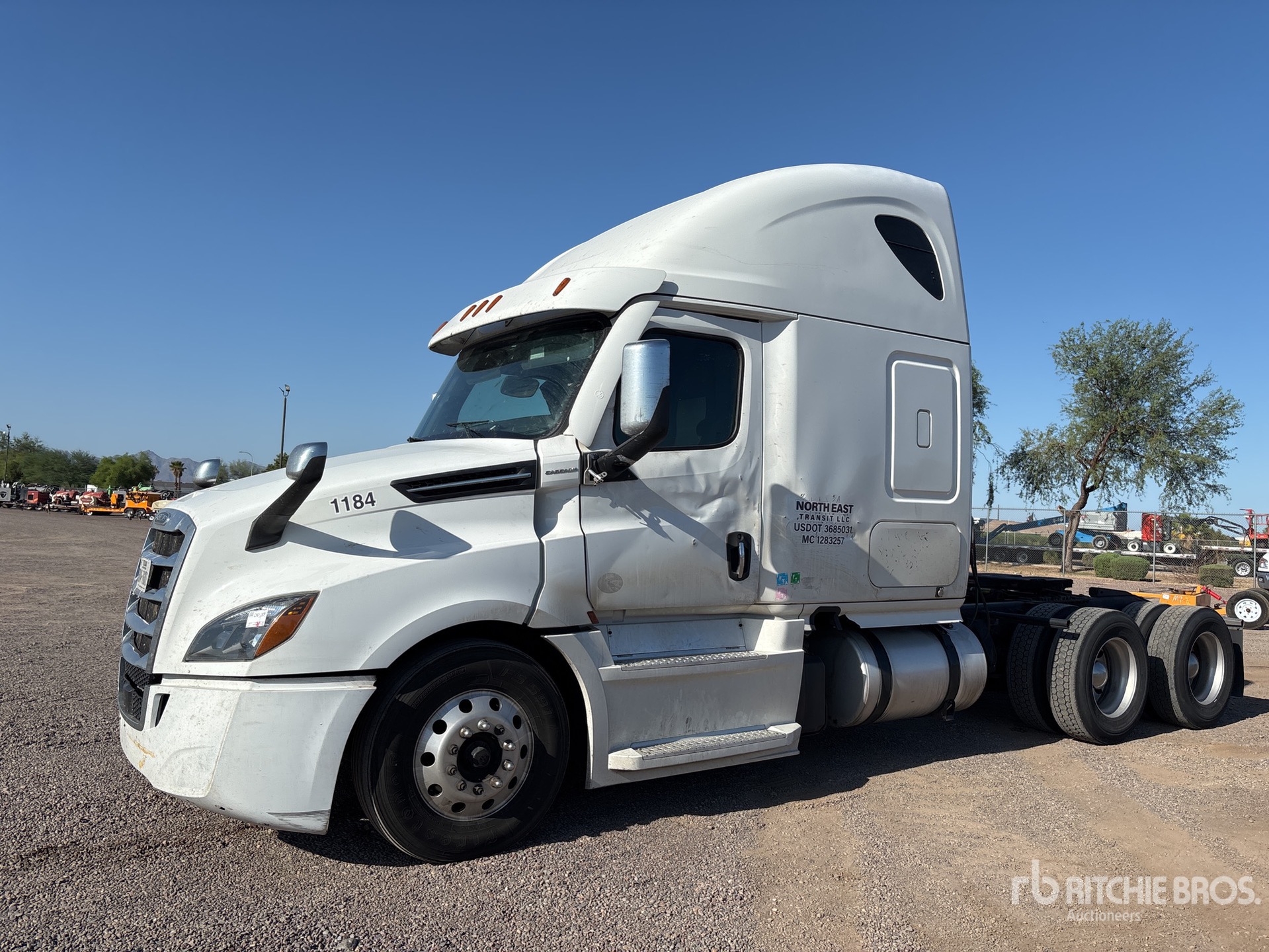 Photo of 2021 Freightliner CASCADIA 126