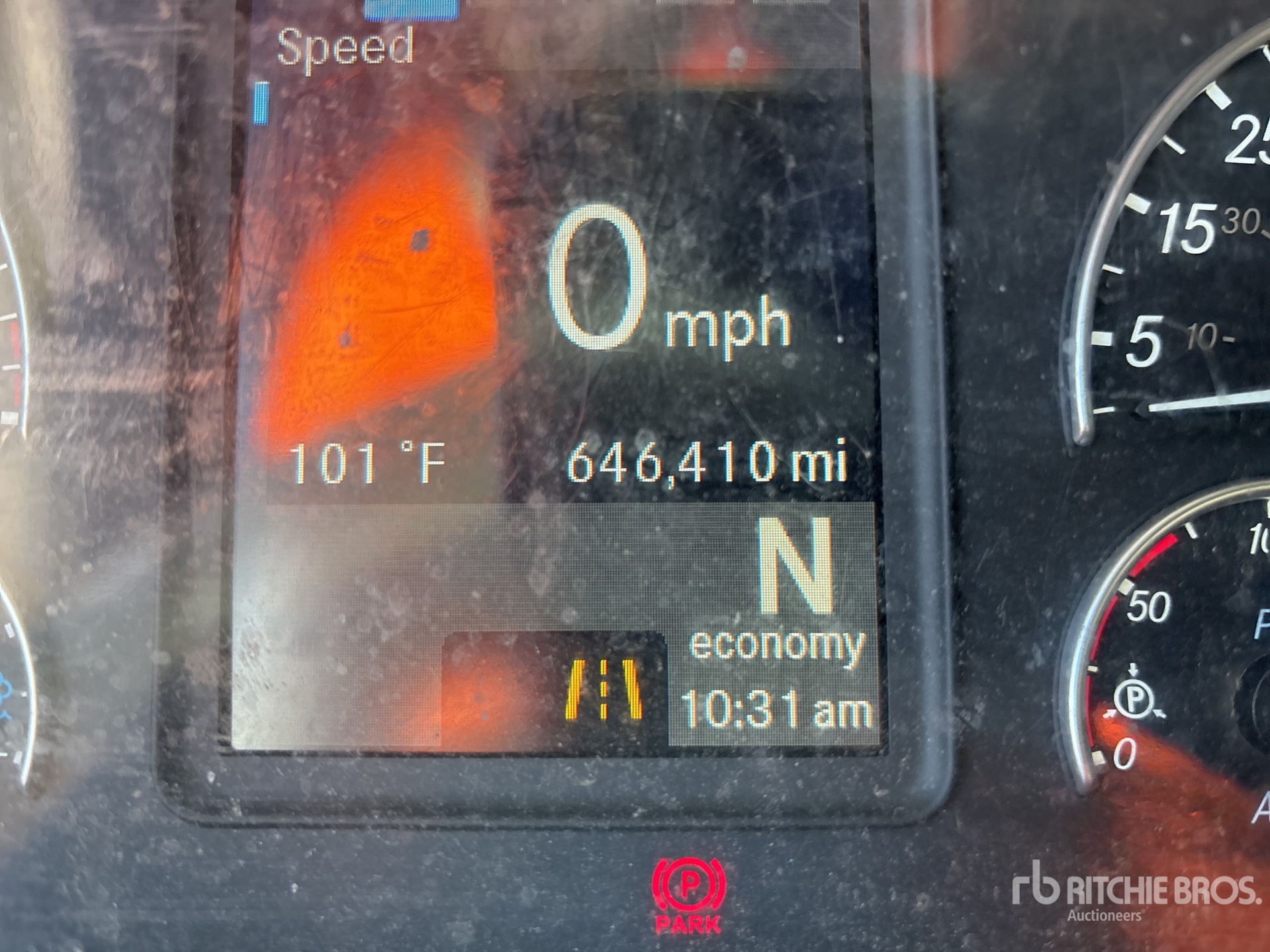 2021 Freightliner CASCADIA 126