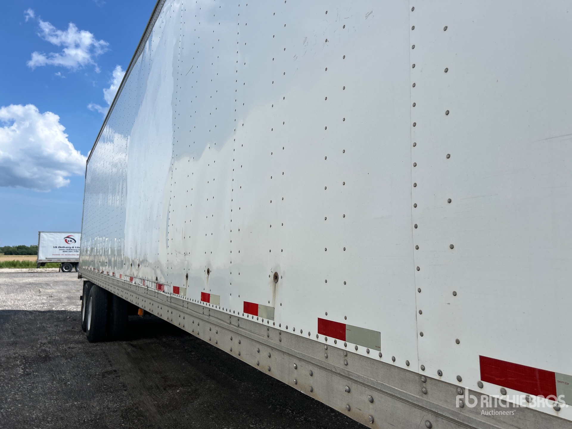 2009 Strick 53 FT X 102 IN T/A