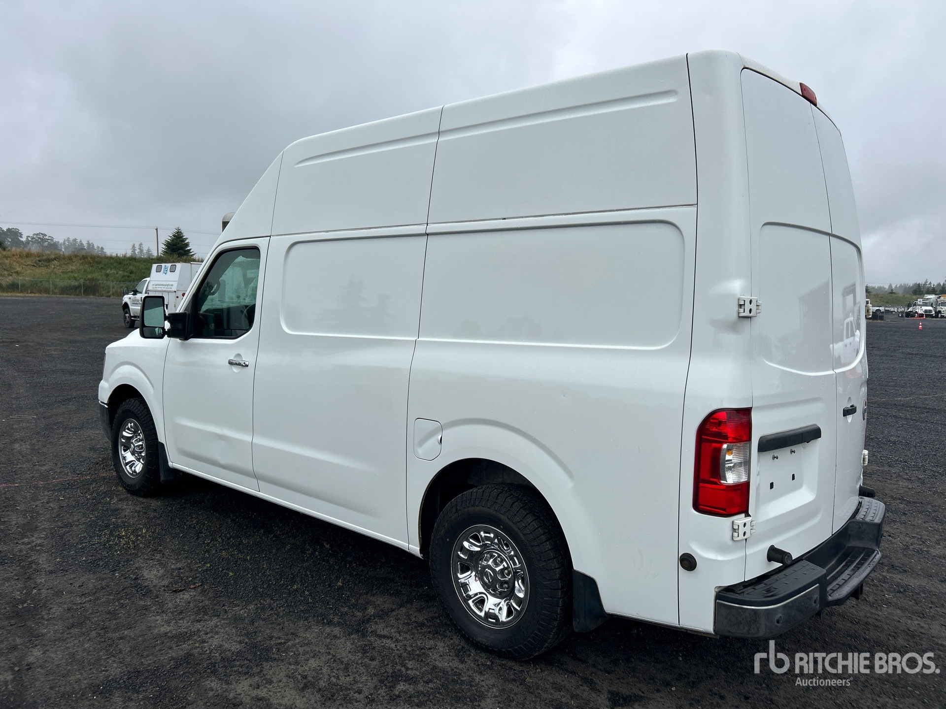 General Appearance with Picture, Left Rear Corner