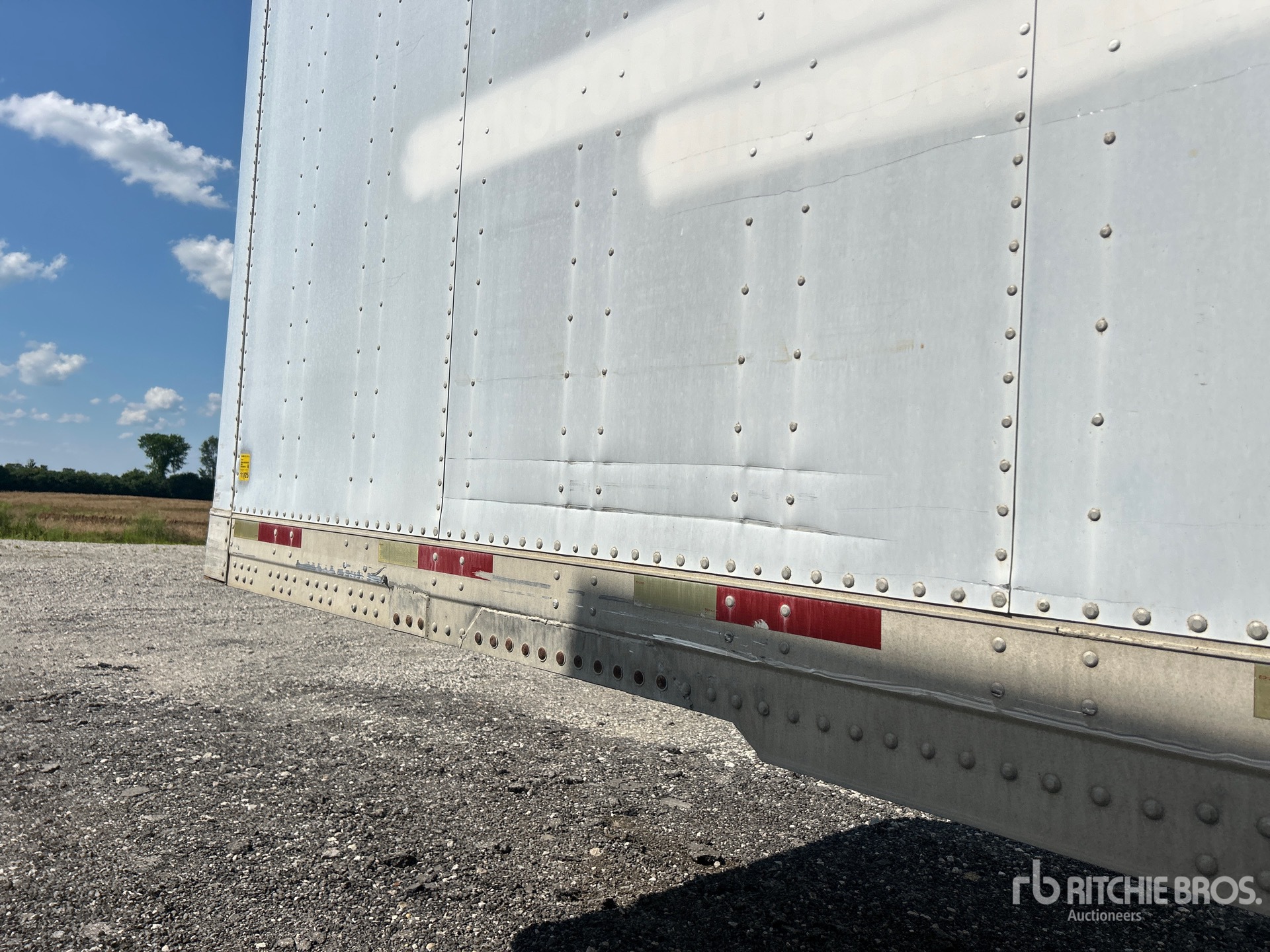 2002 Trailmobile 53 FT X 102 IN T/A