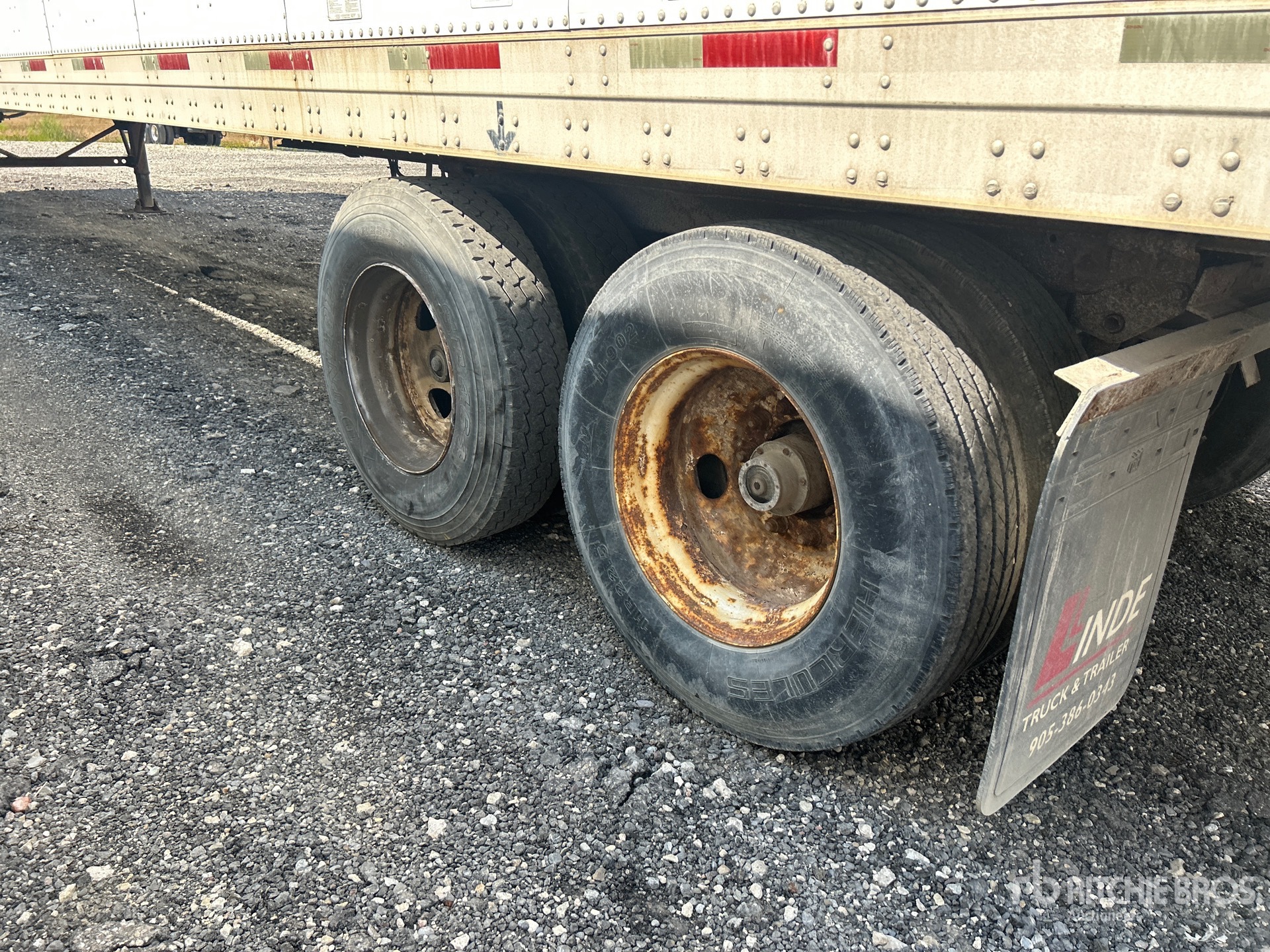 2002 Trailmobile 53 FT X 102 IN T/A