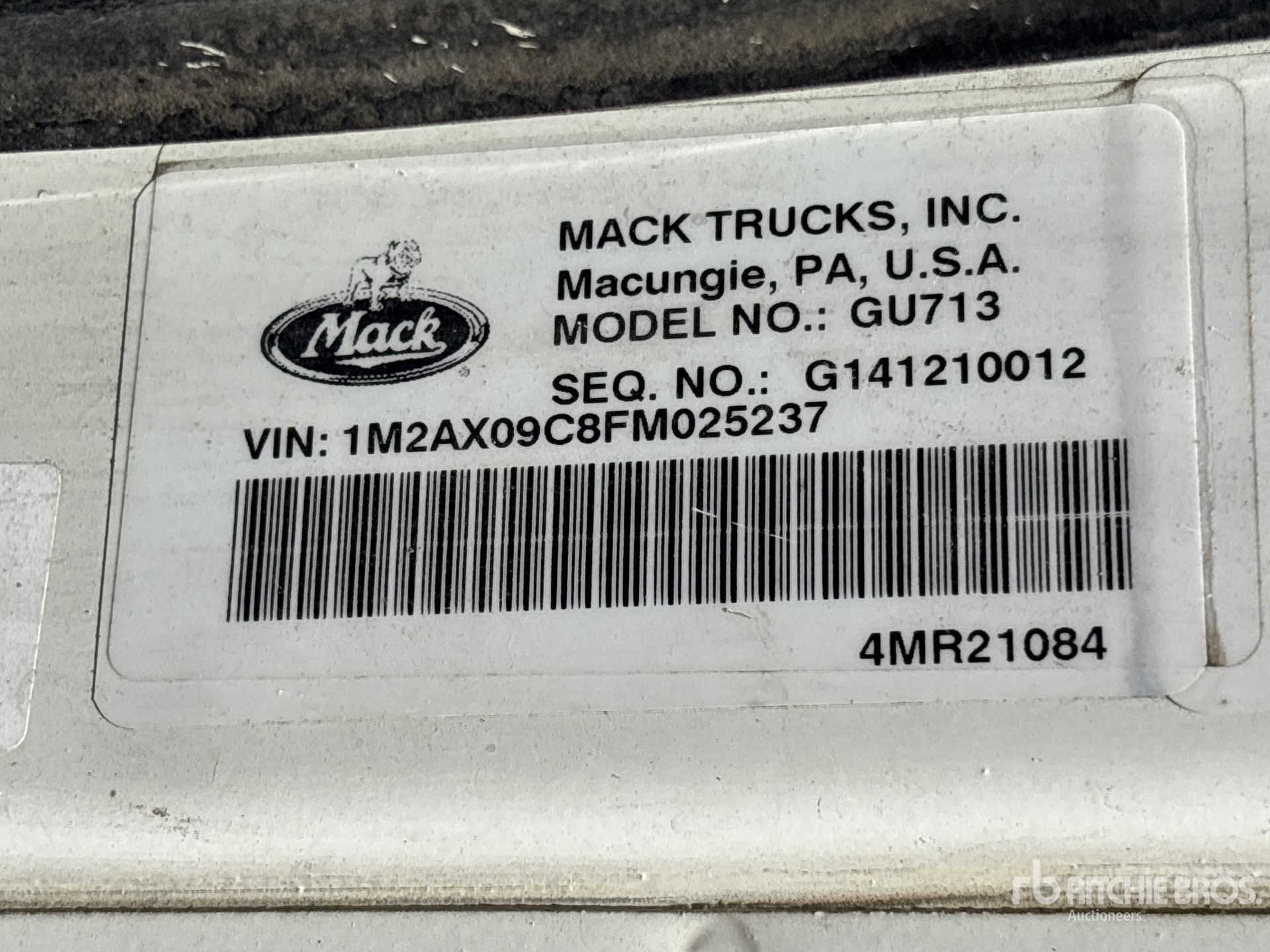 2015 Mack GU713