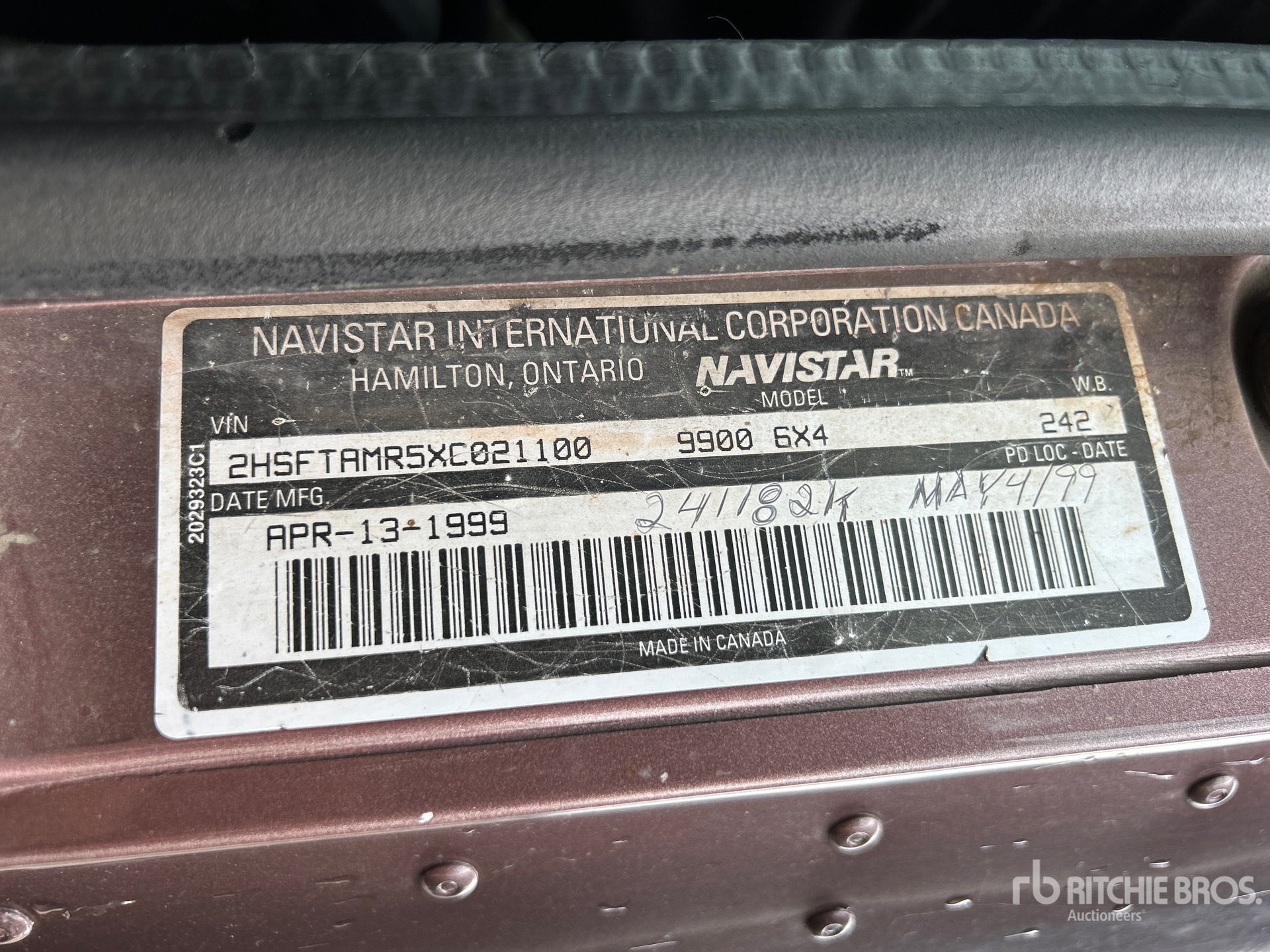 1999 International 9900 EAGLE