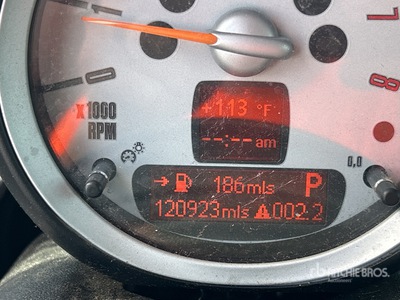 General Appearance with Hour Meter / Odometer