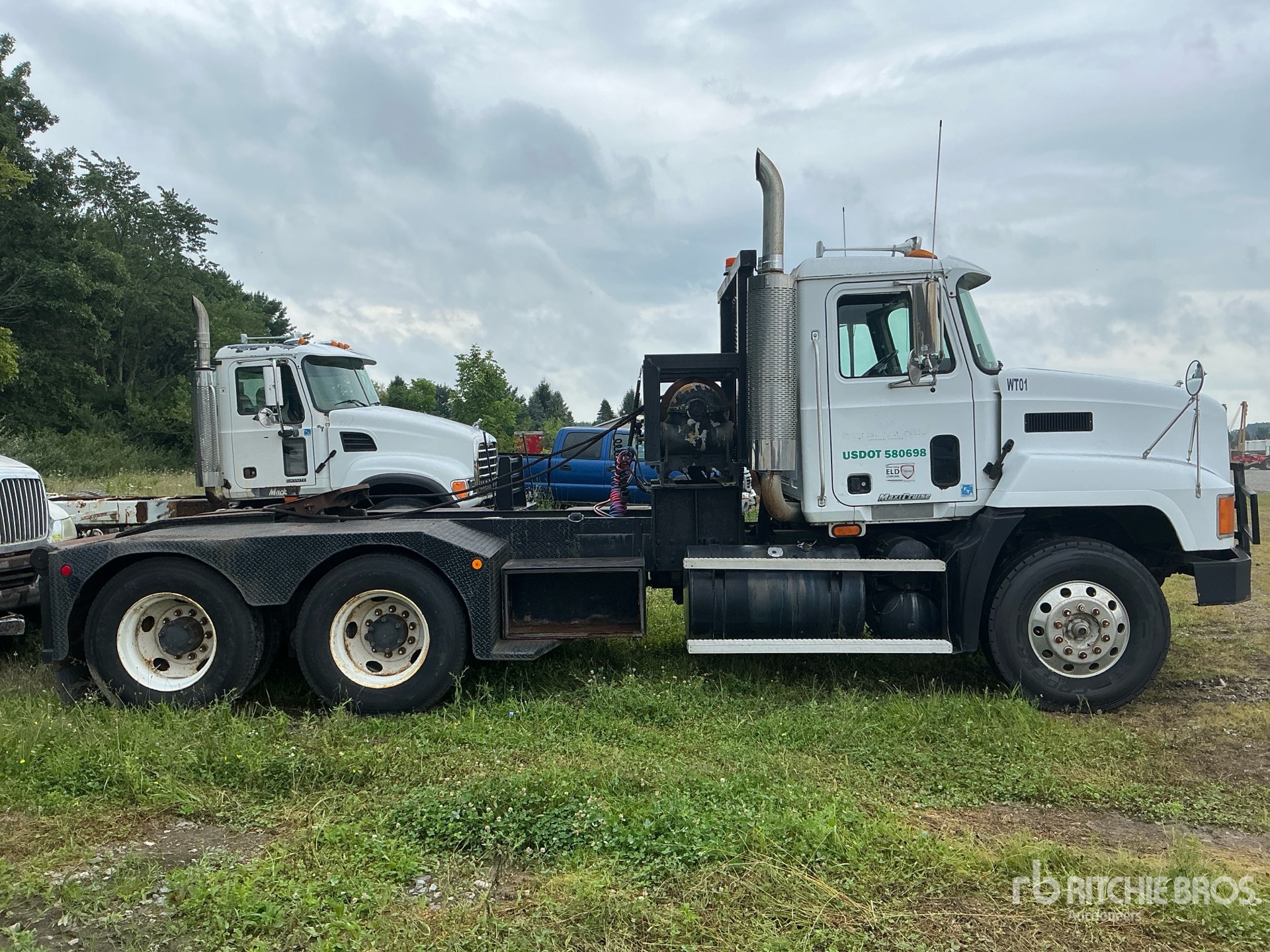 2003 Mack CH612