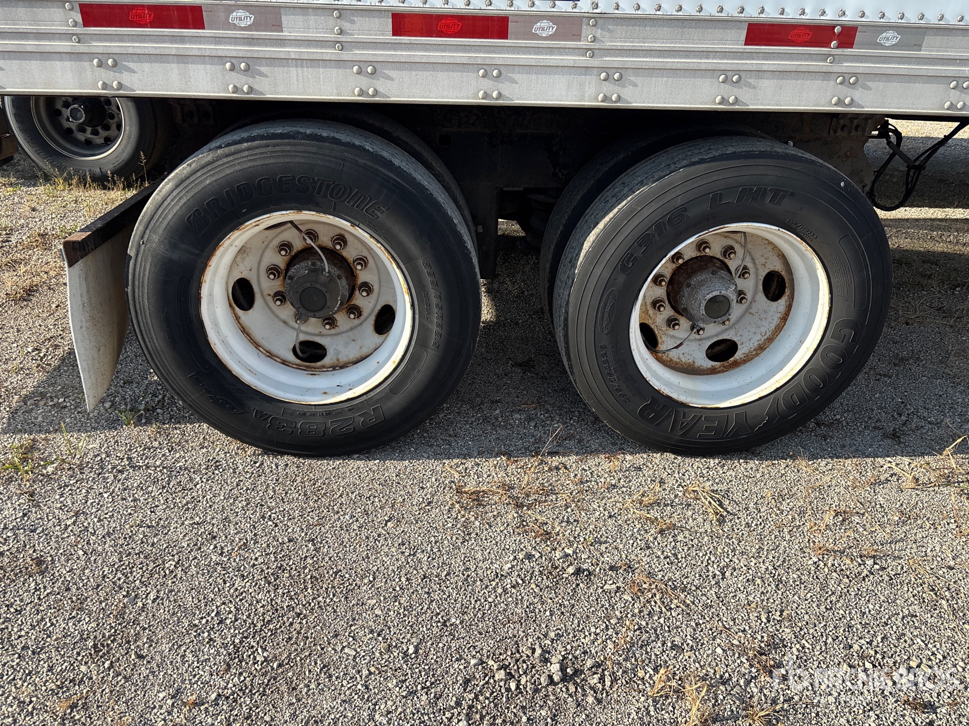 2015 Utility VS2RA