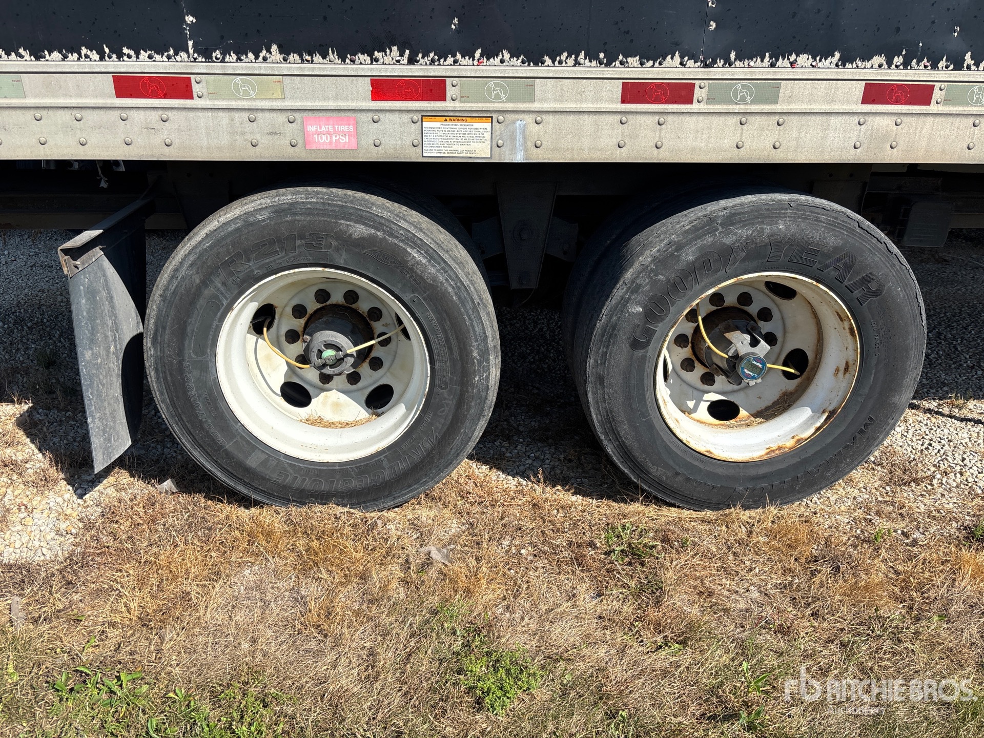 2012 Great Dane 36 ft x 102 in T/A Multi -Temp
