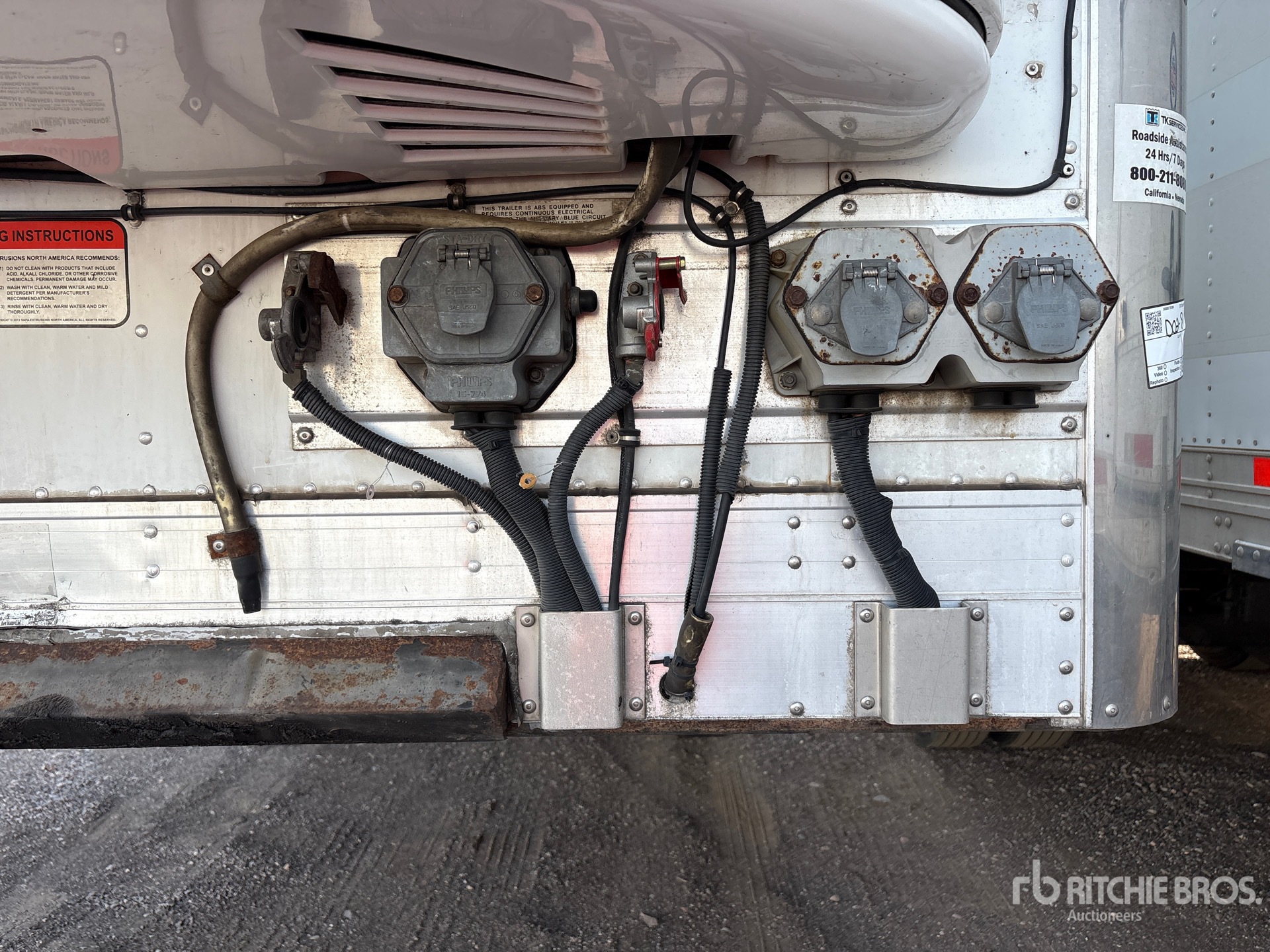 2015 Utility VS2RA