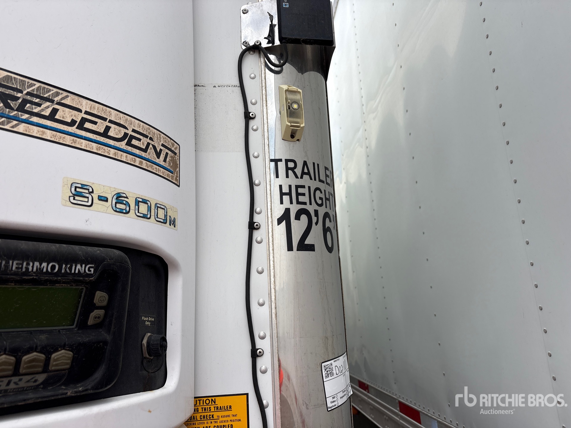 2015 Utility VS2RA