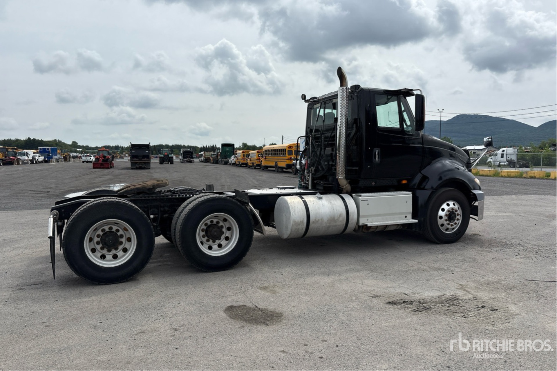 2017 International PROSTAR