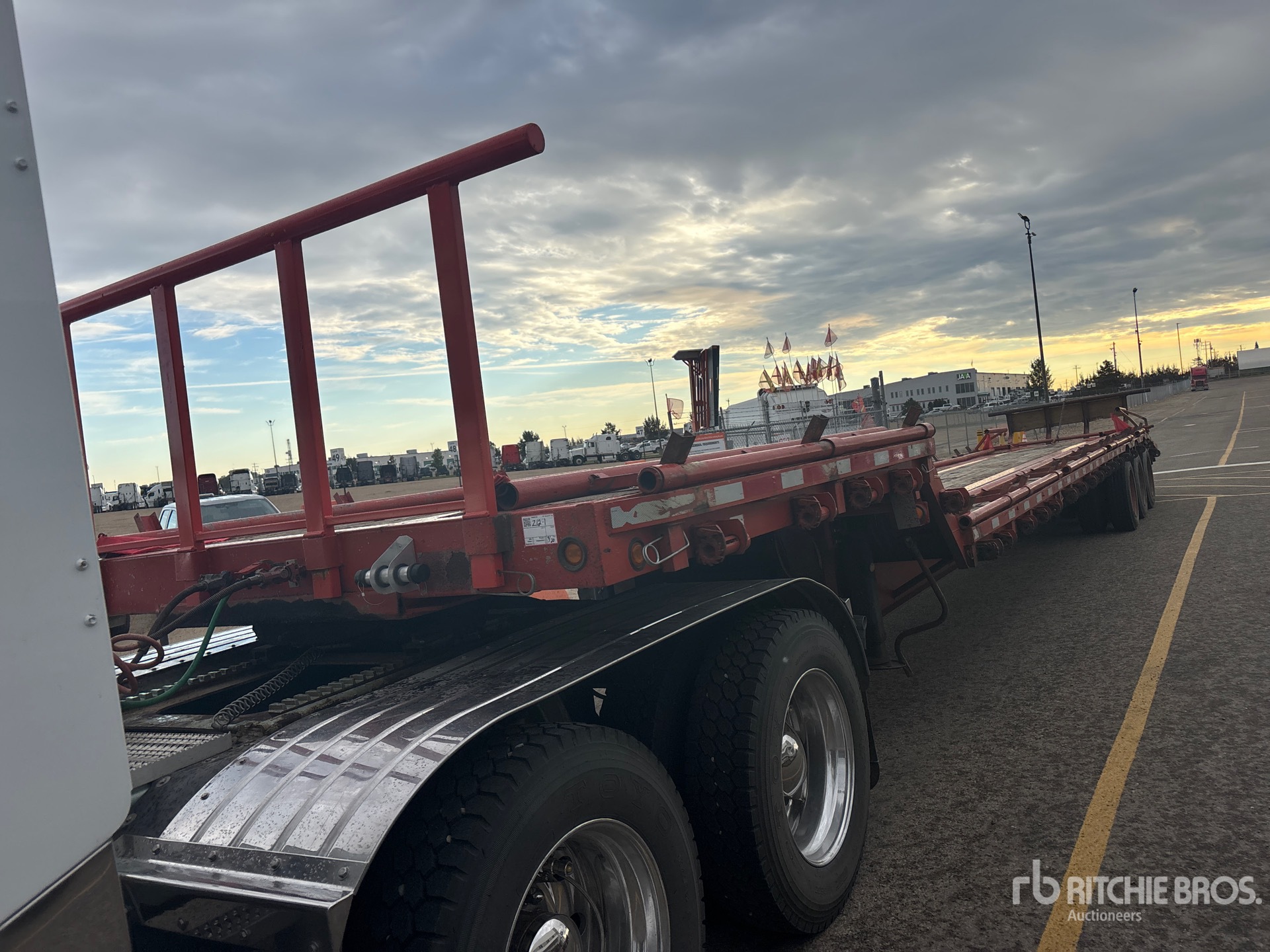 1985 Transcraft 53 FT TRI/A