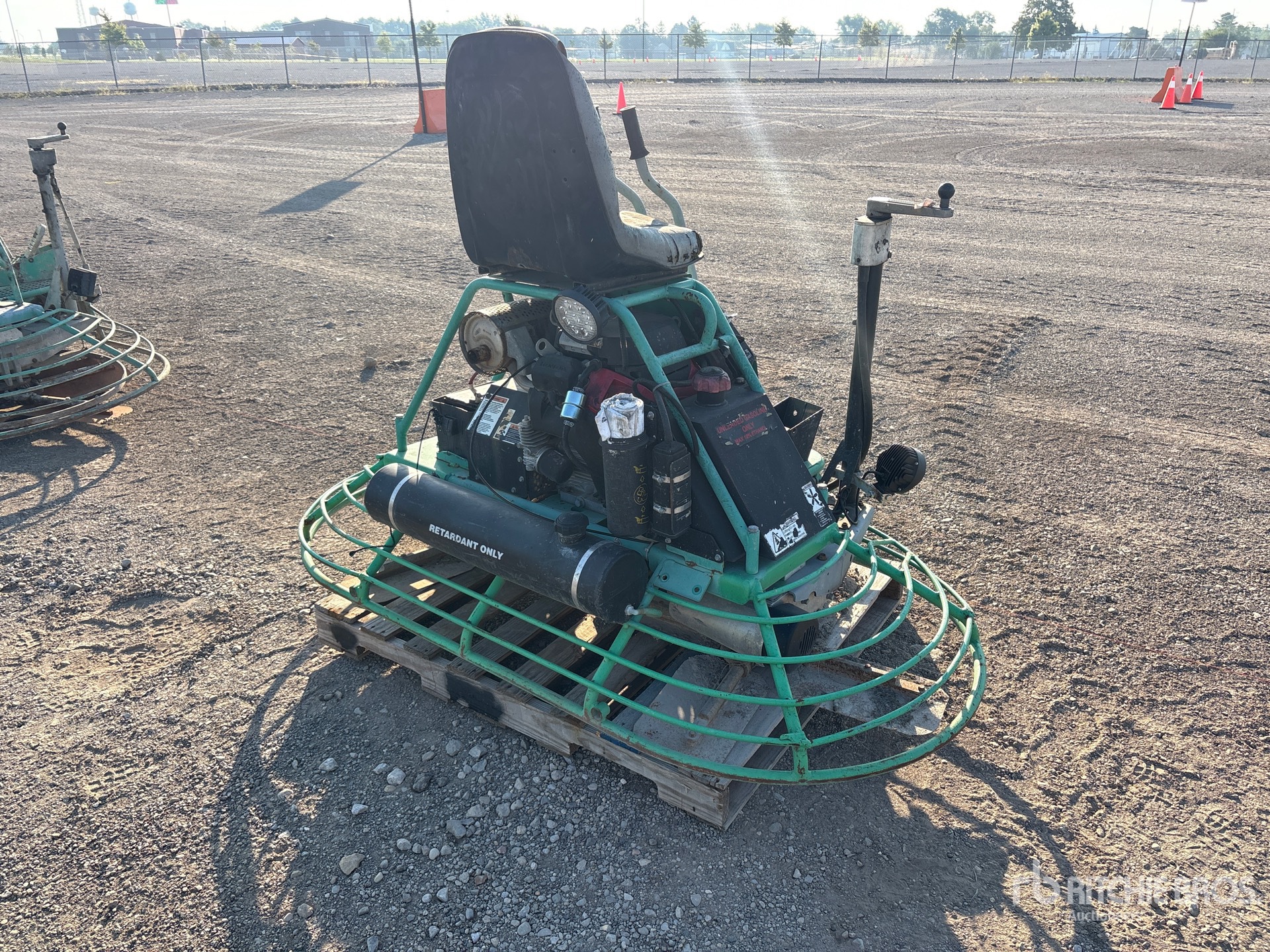 2014 Whiteman JWN24HTCSL
