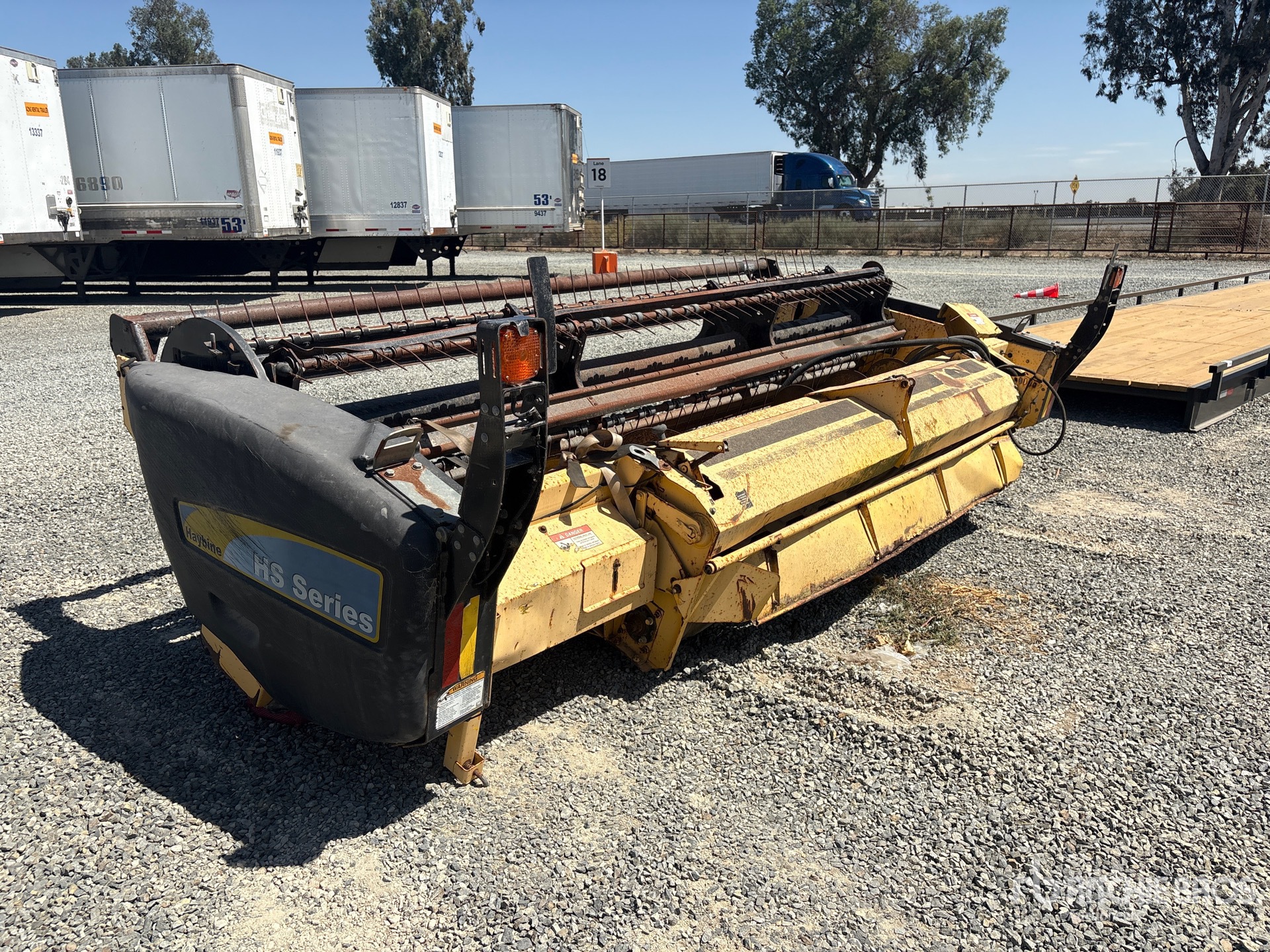 New Holland 14HS