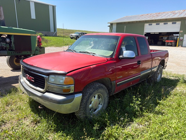 2000 GMC Sierra 1500 Z71 4x4 Extended Cab Pickup