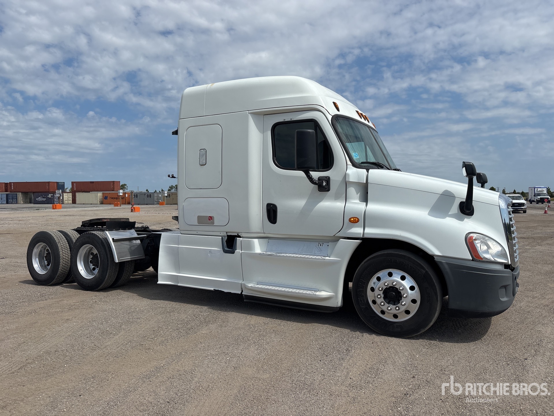 2015 Freightliner CASCADIA 125