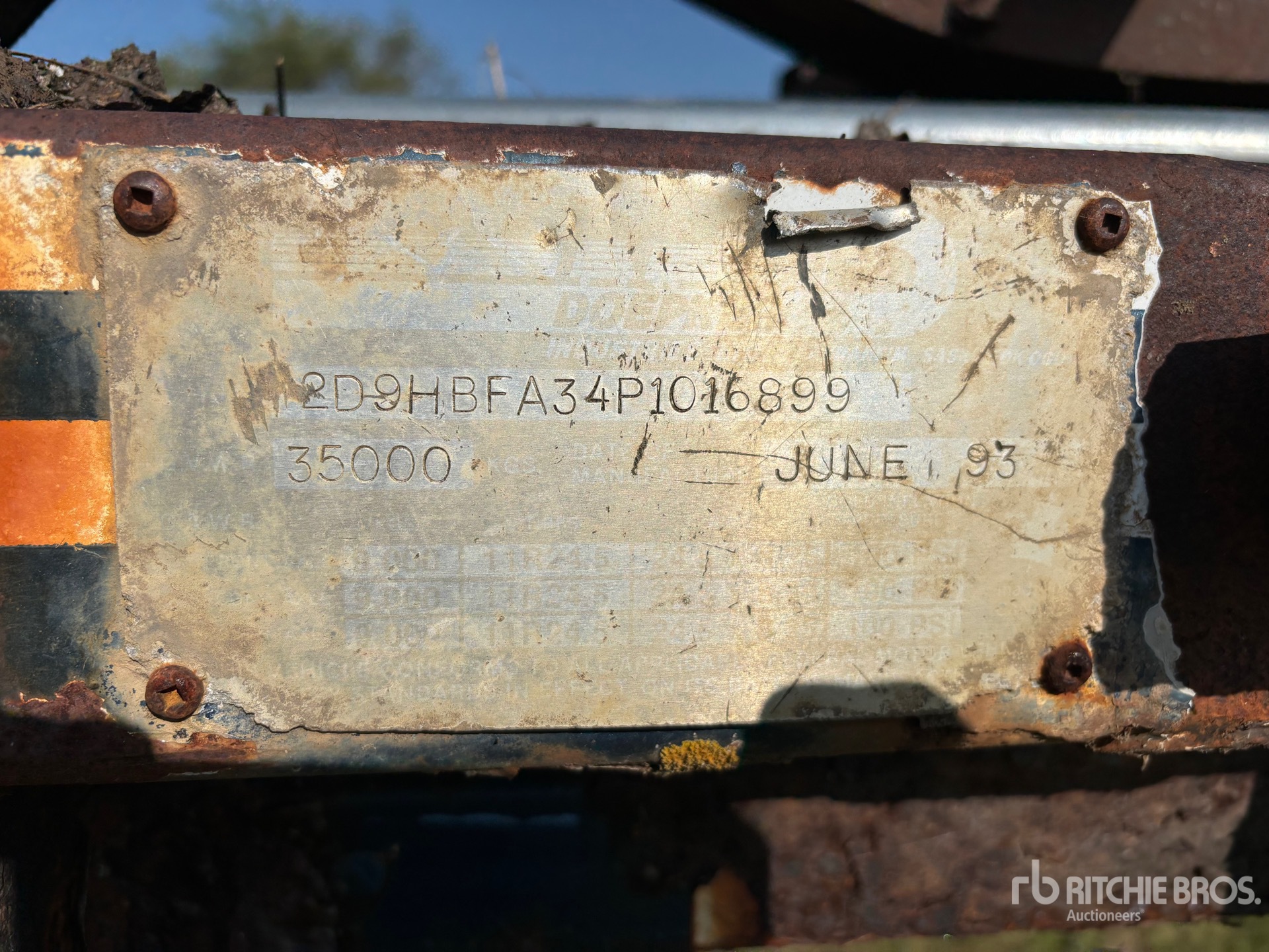 1993 Doepker 28 FT TRI/A SUPER B-TRAIN LEAD