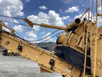 Chassis with Vigas de soporte