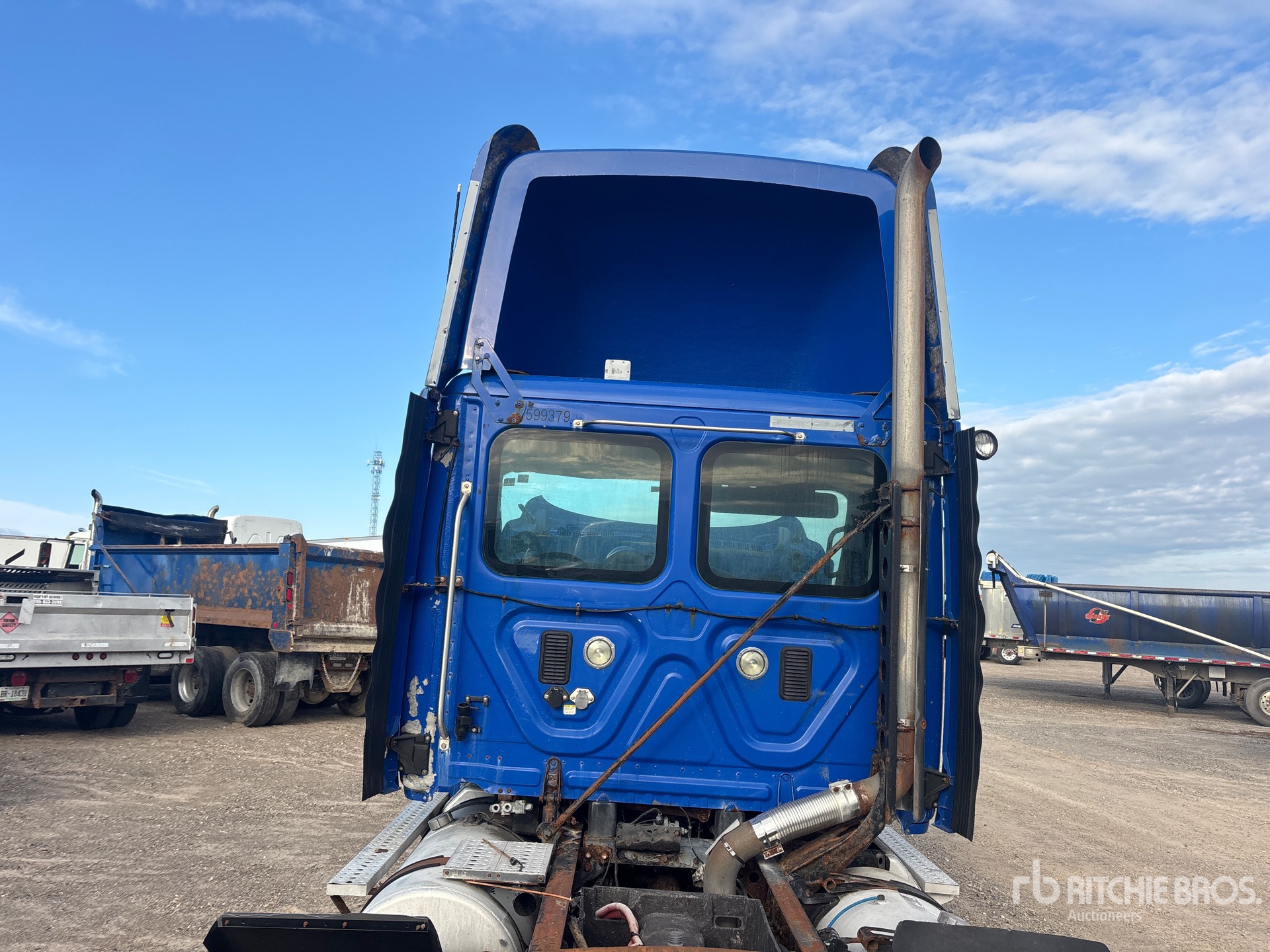 2011 Freightliner CASCADIA 125