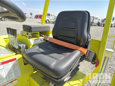 Control Station with Seats/Armrests