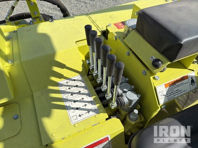 Control Station with Hydraulic Controls