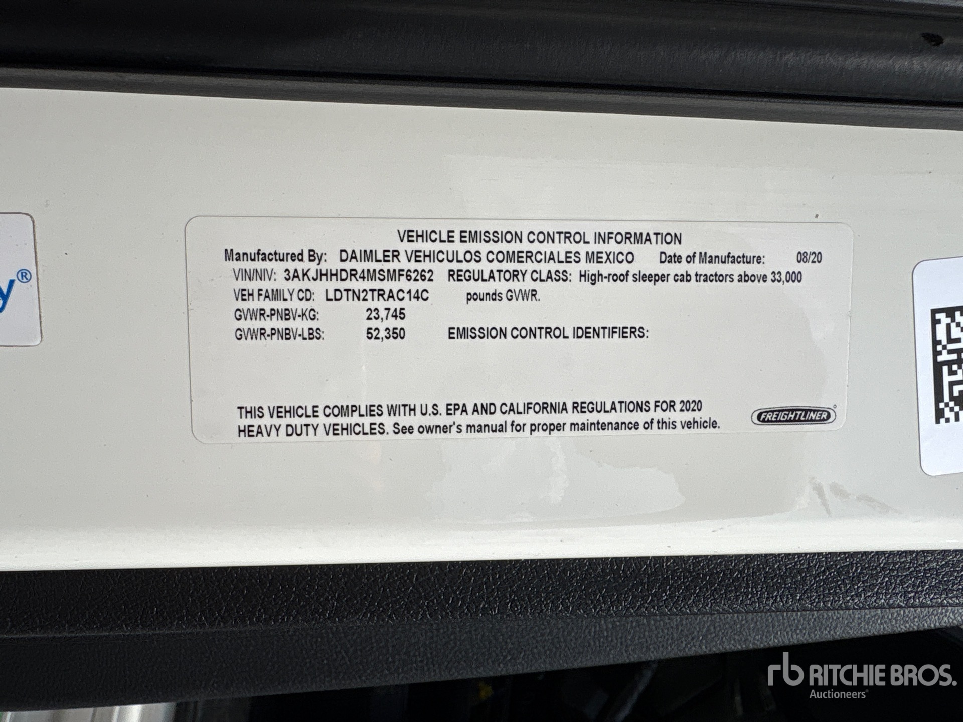 2021 Freightliner CASCADIA 126