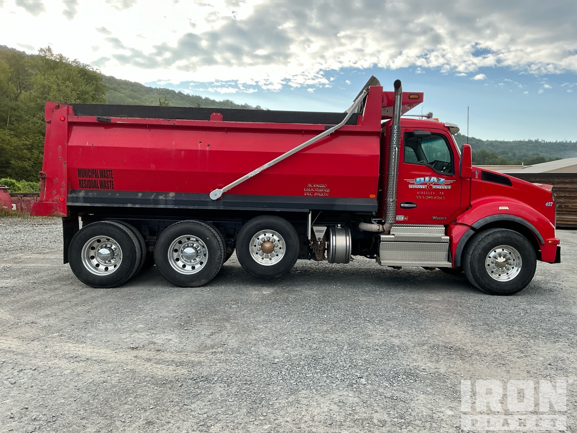 2020 Kenworth T880