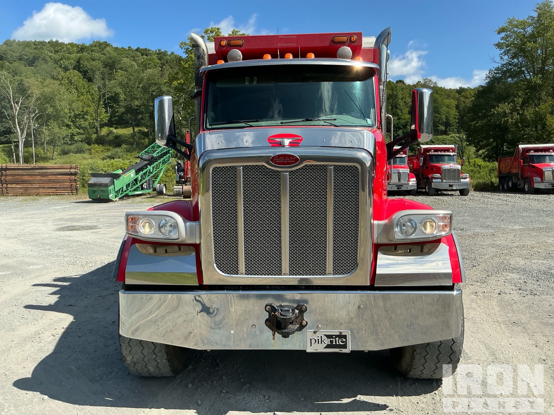 2021 Peterbilt 567
