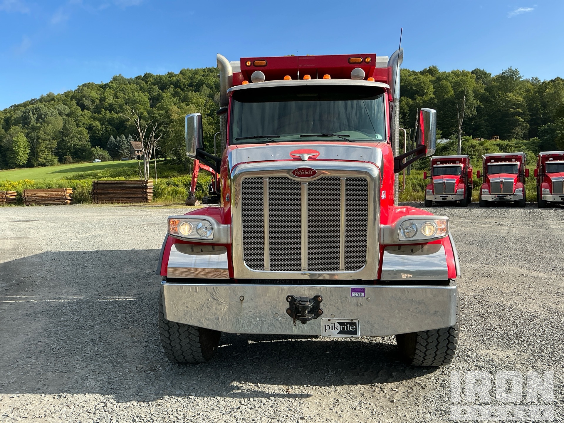 2021 Peterbilt 567