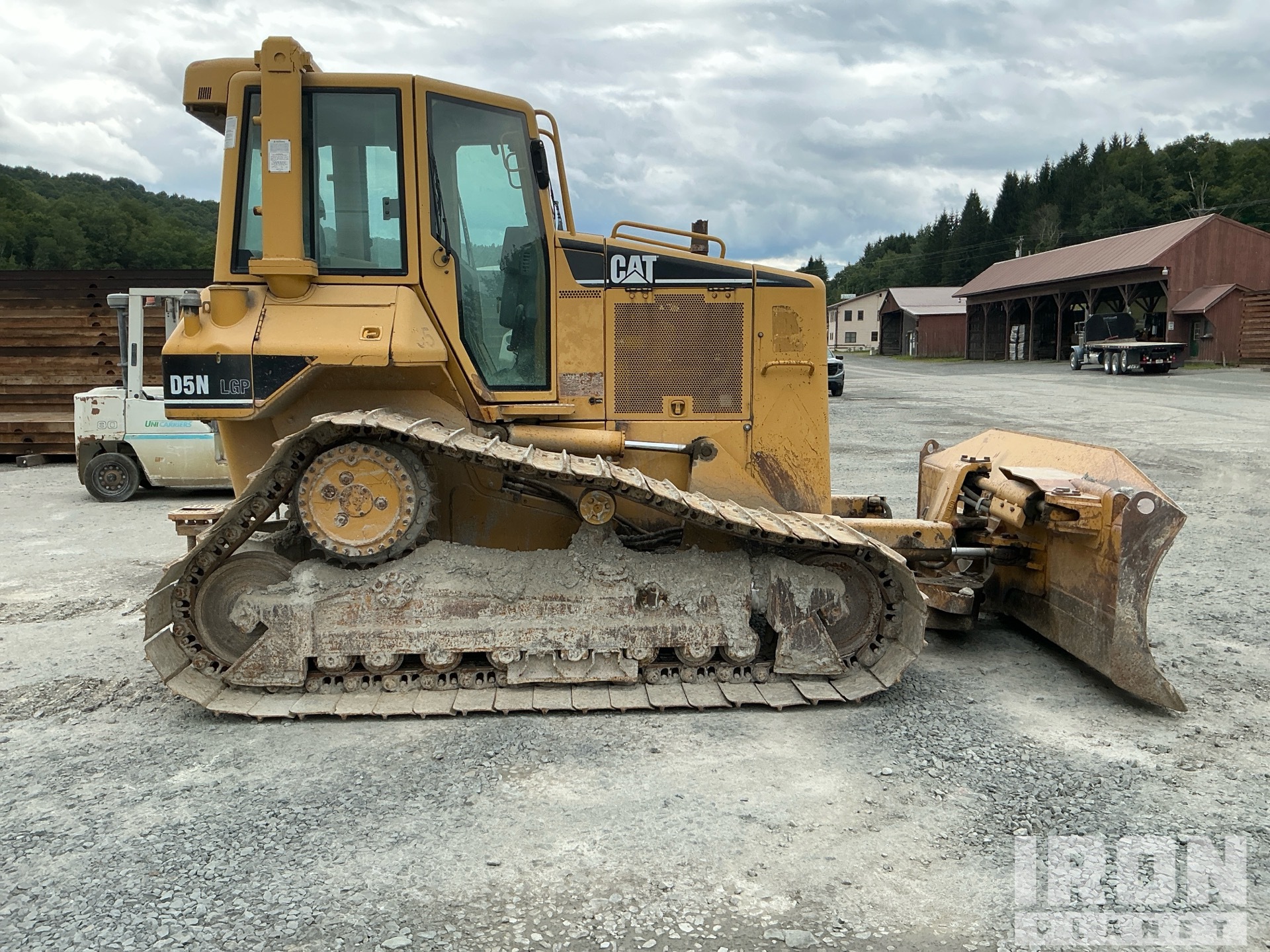2004 Caterpillar D5N LGP