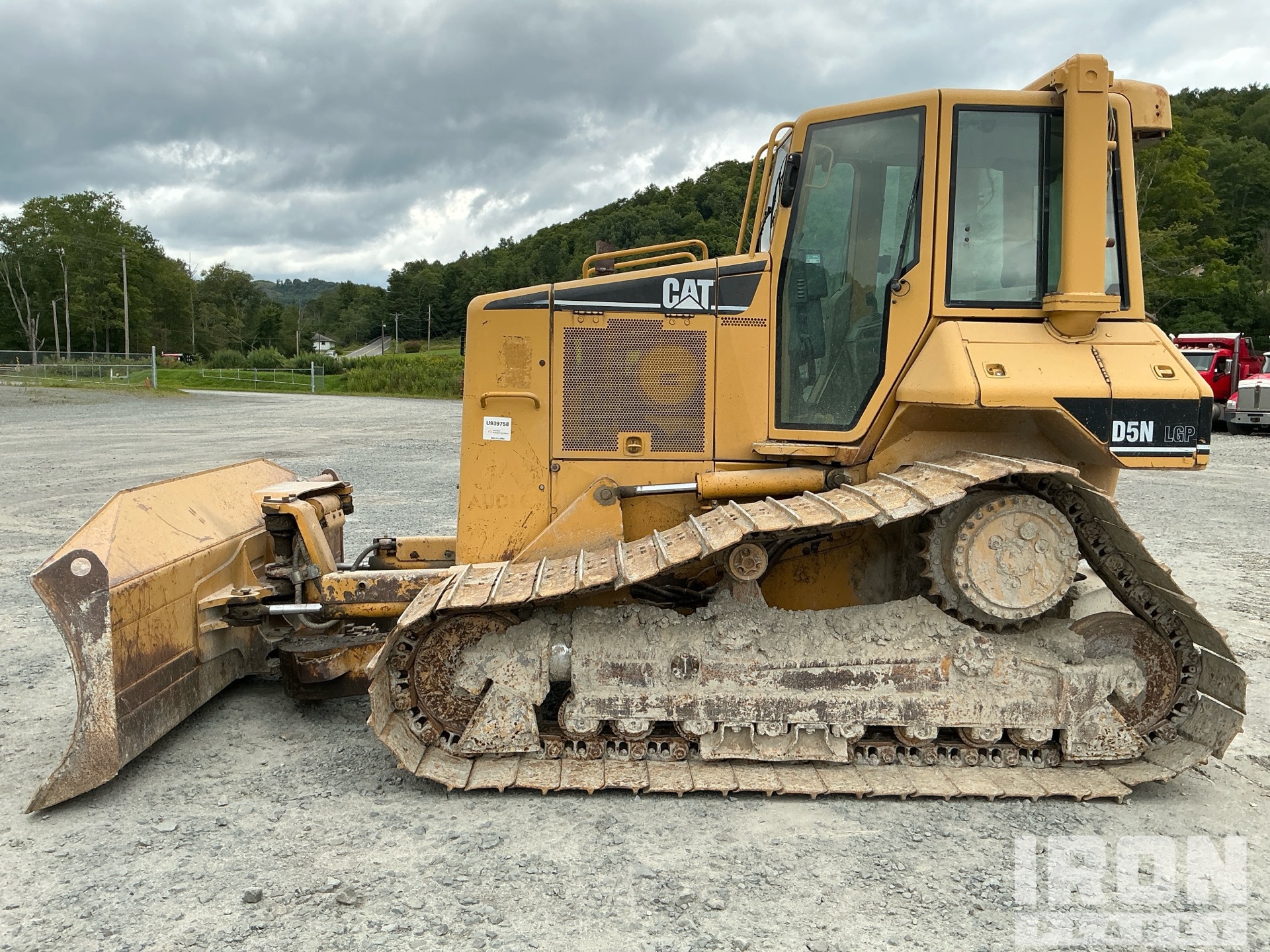 2004 Caterpillar D5N LGP