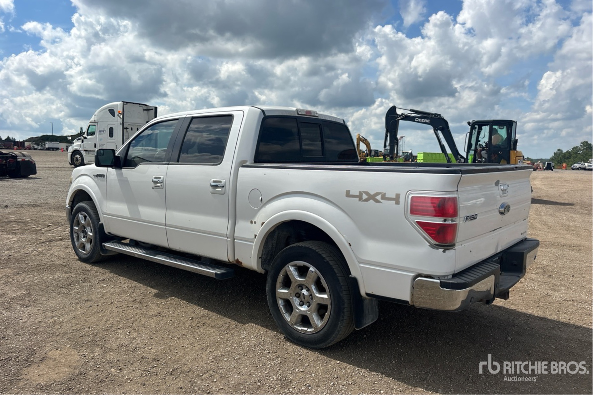 General Appearance with Picture, Left Rear Corner