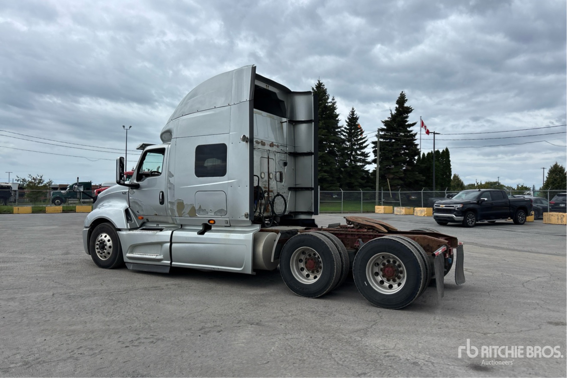2019 International LT625