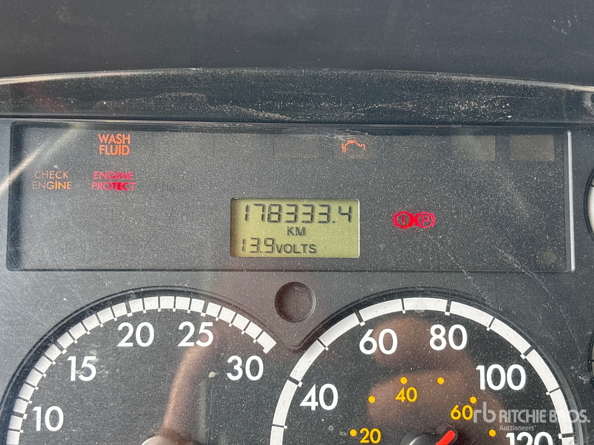 2008 Freightliner M2 112