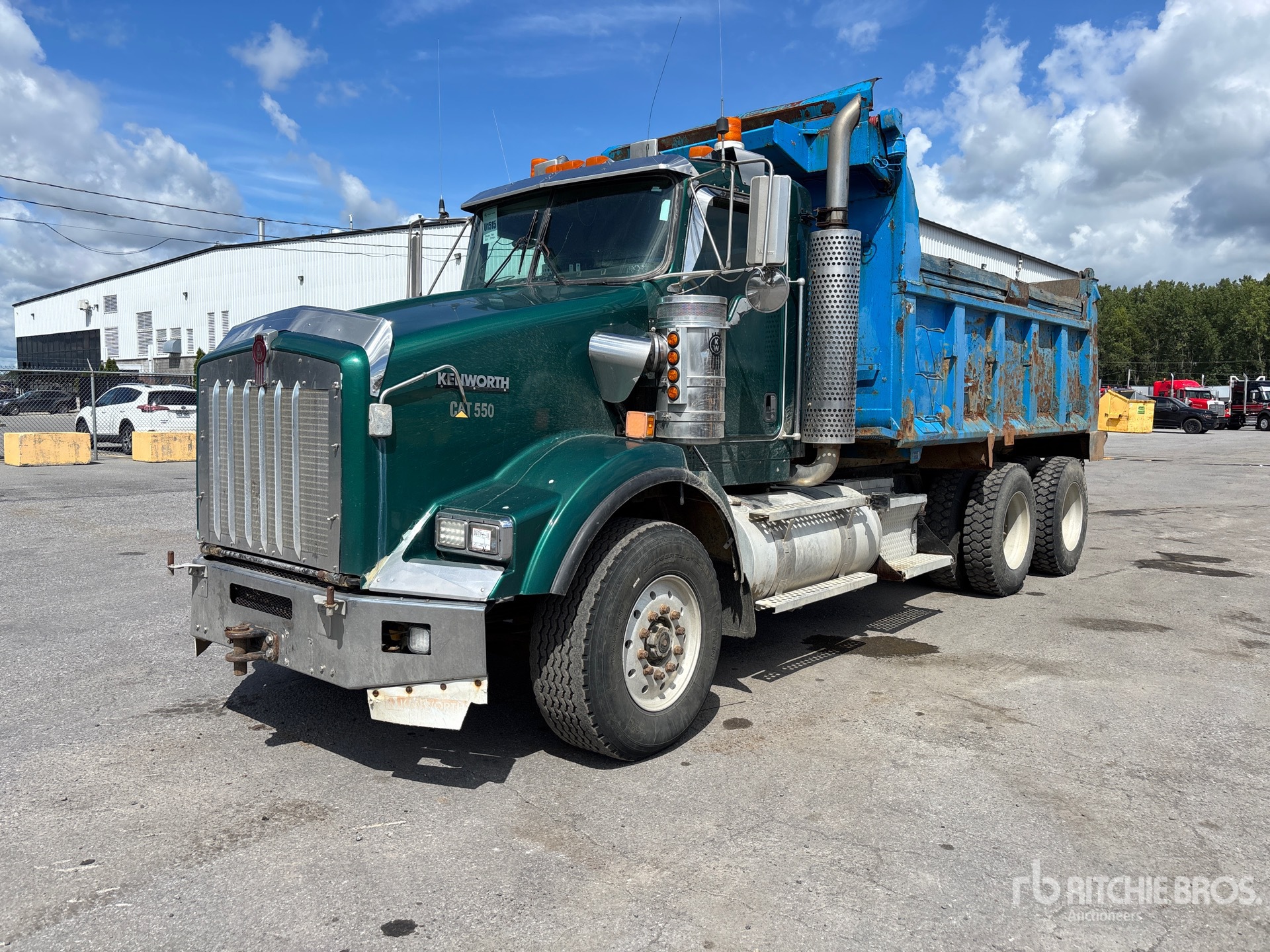 2004 Kenworth T800