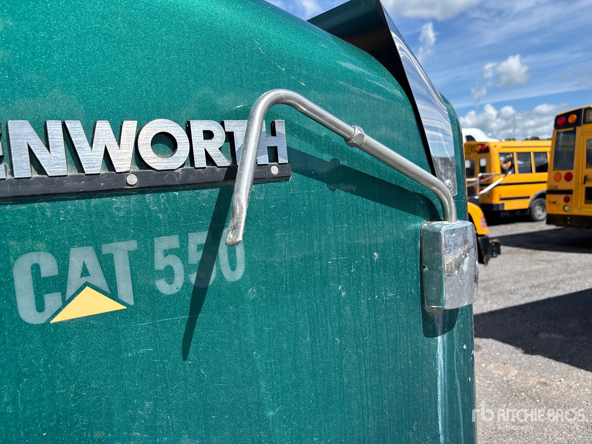 2004 Kenworth T800