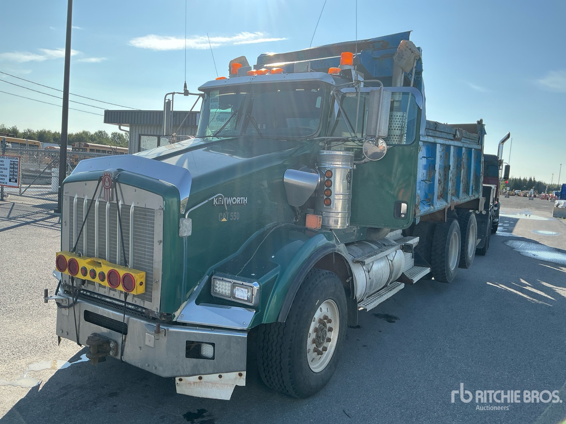 2004 Kenworth T800