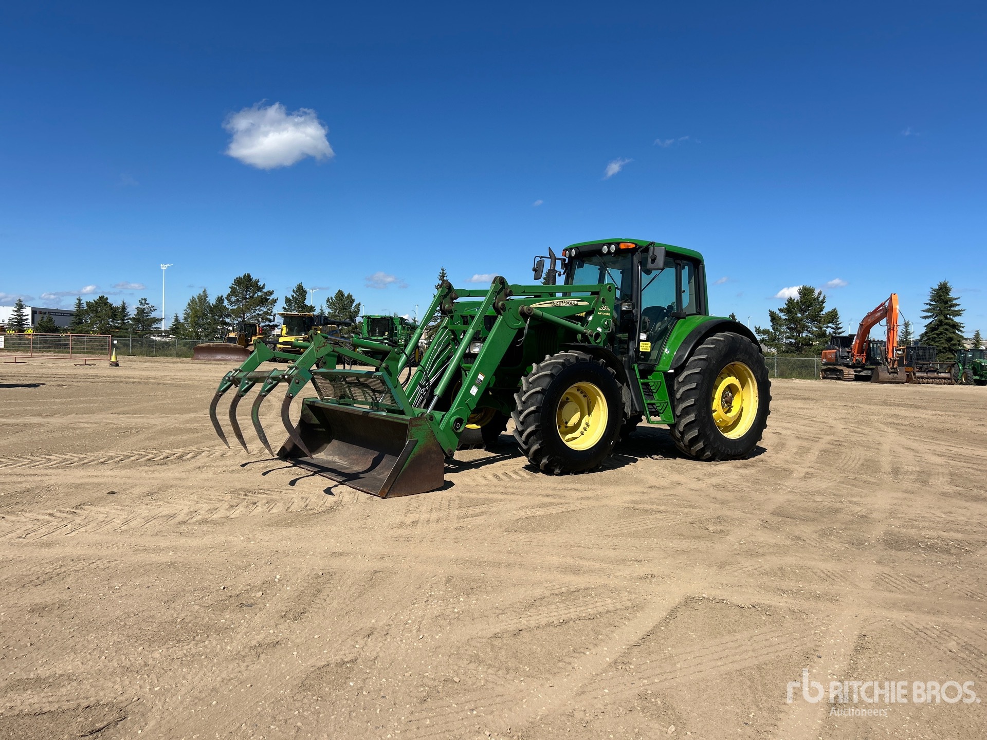 2003 John Deere 7320
