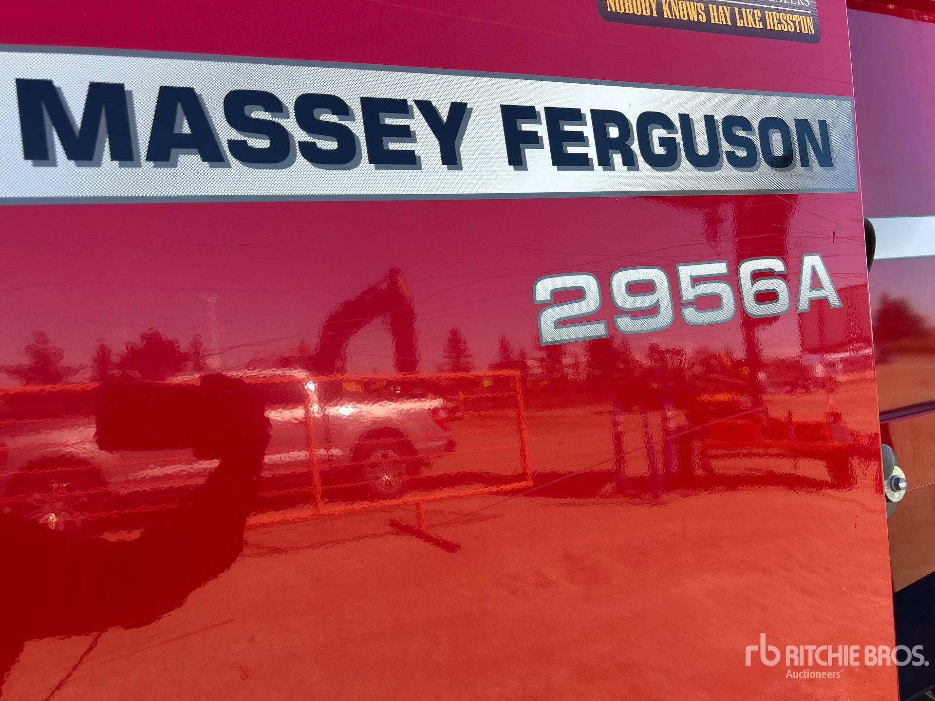 2016 Massey Ferguson 2956