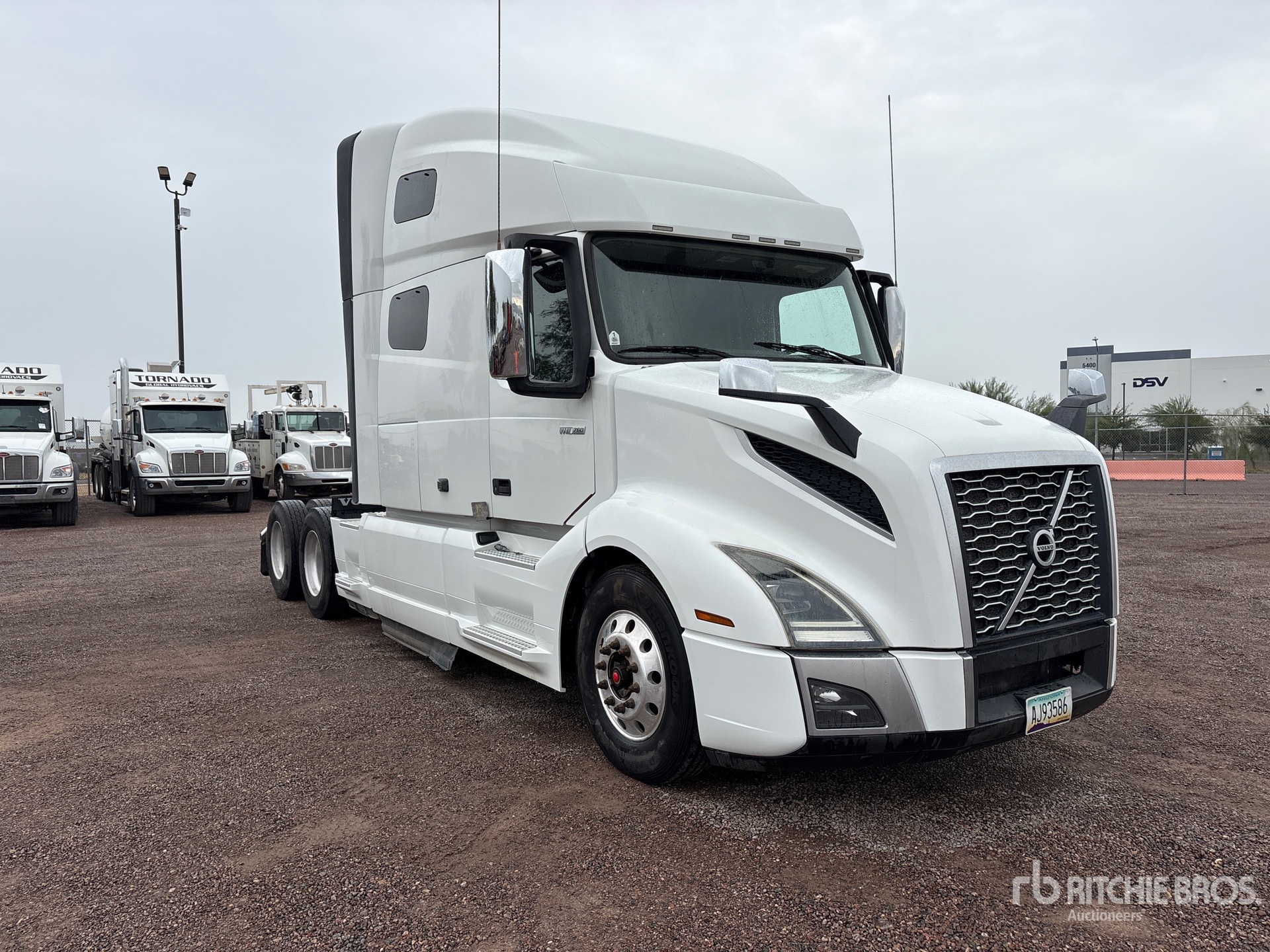 2020 Volvo VNL760