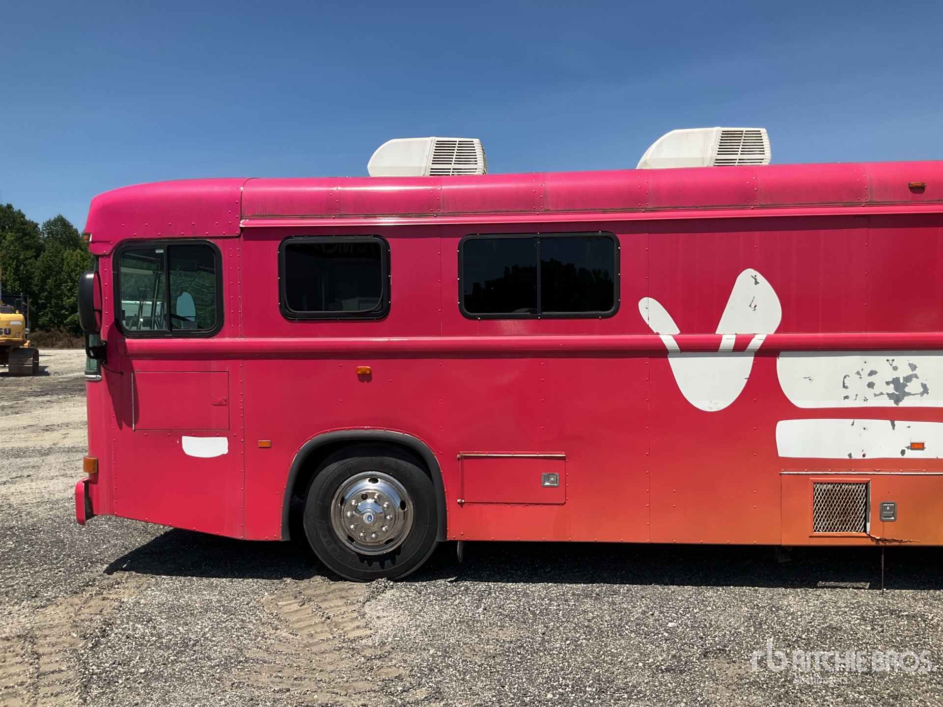 2007 Bluebird 4X2 BLOODMOBILE BUS