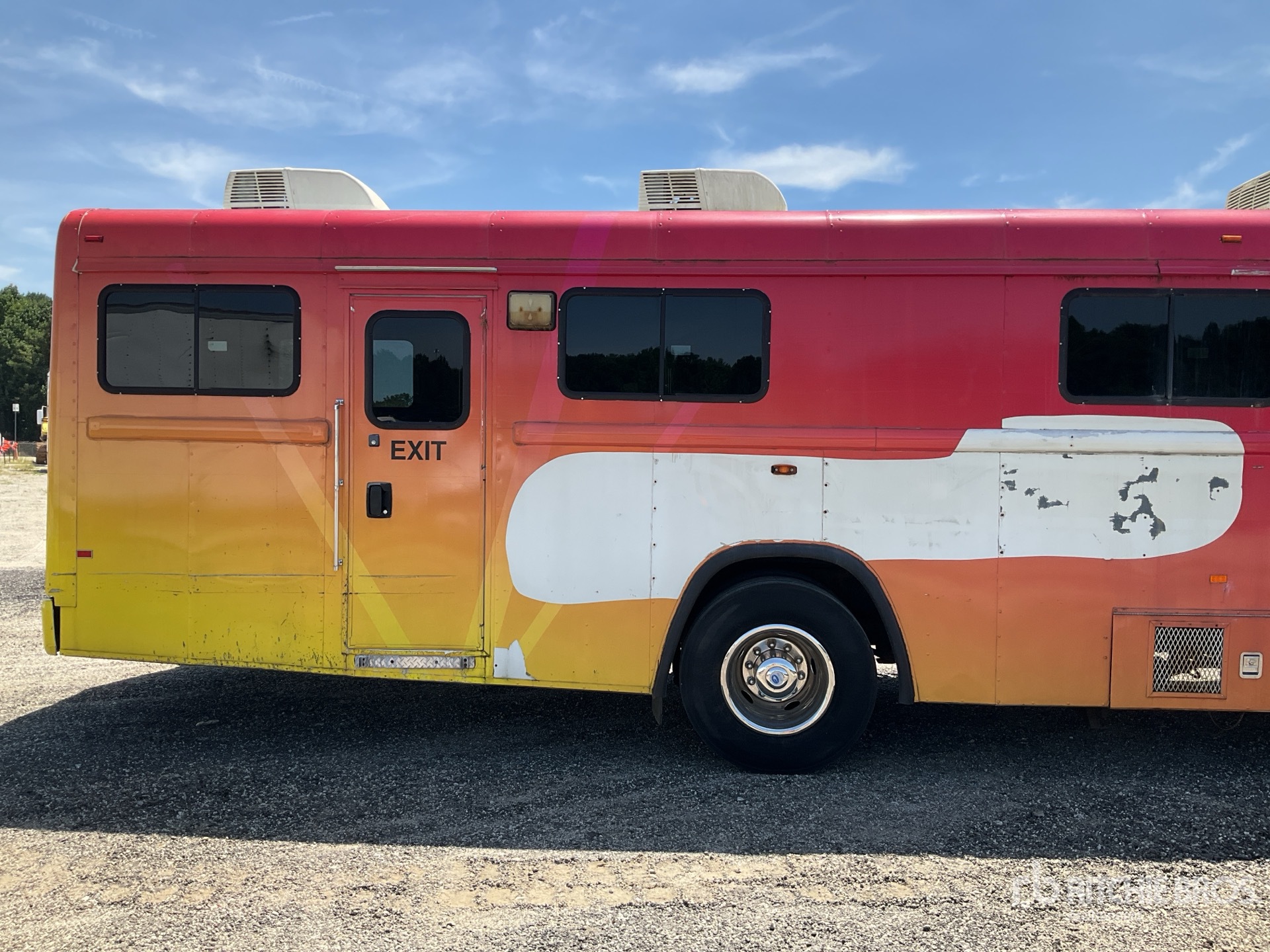 2007 Bluebird 4X2 BLOODMOBILE BUS