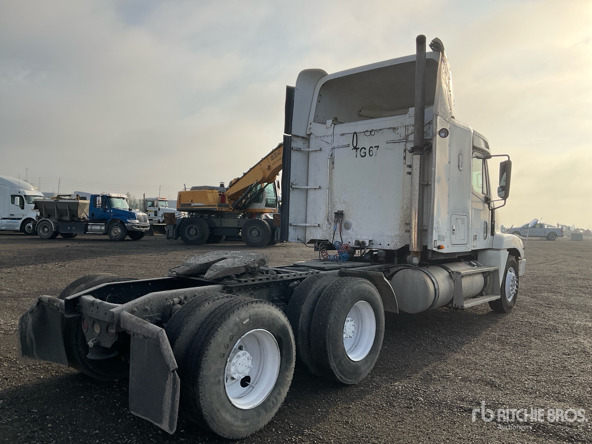 1999 Freightliner C120
