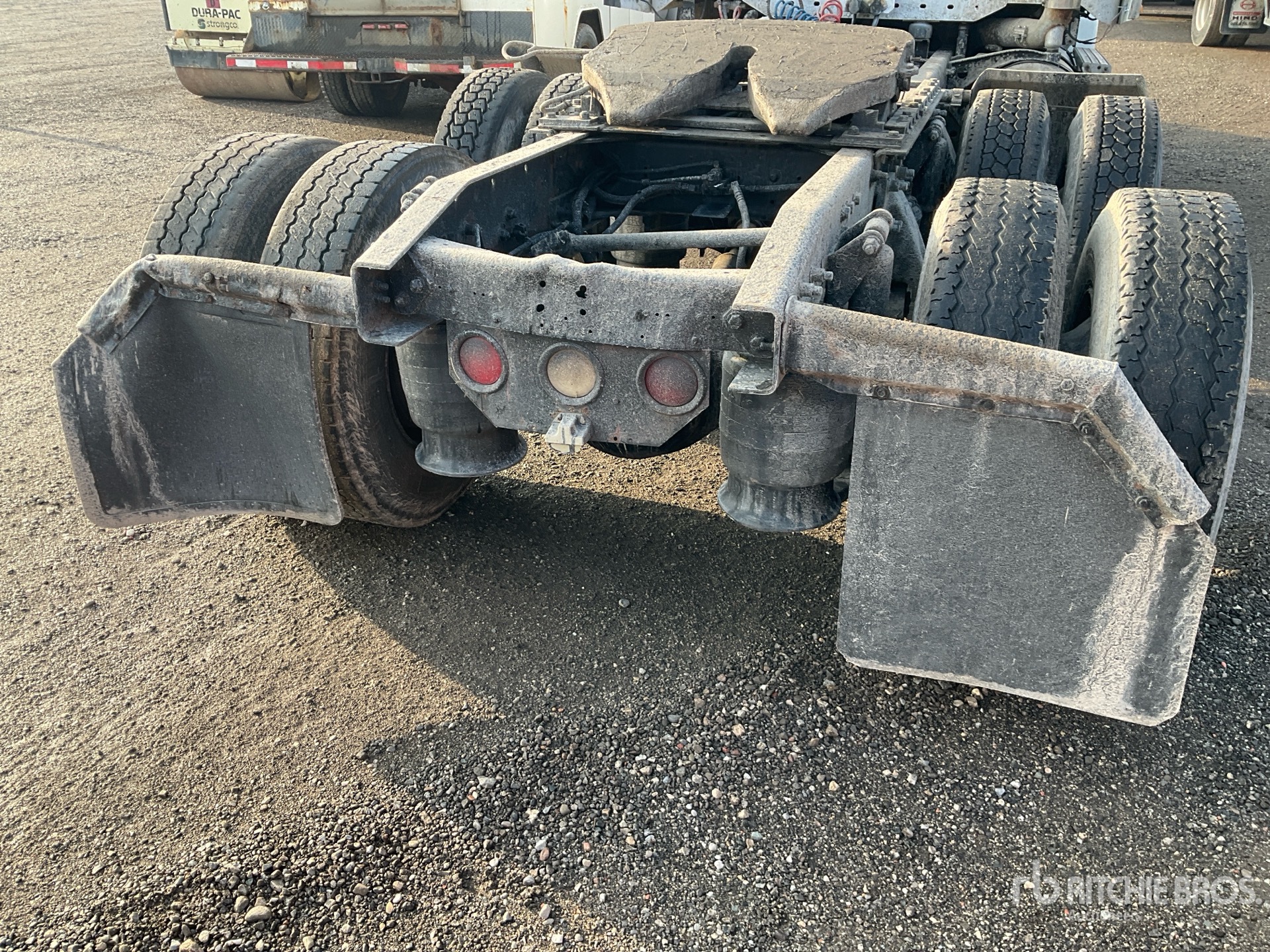 1999 Freightliner C120