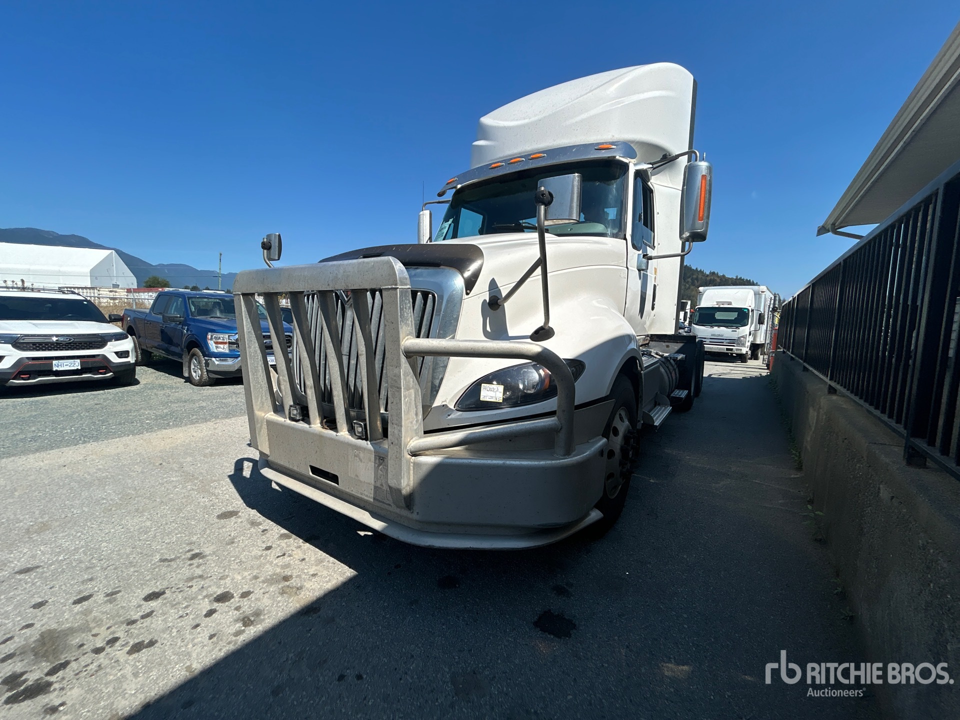 2015 International PROSTAR+ 122